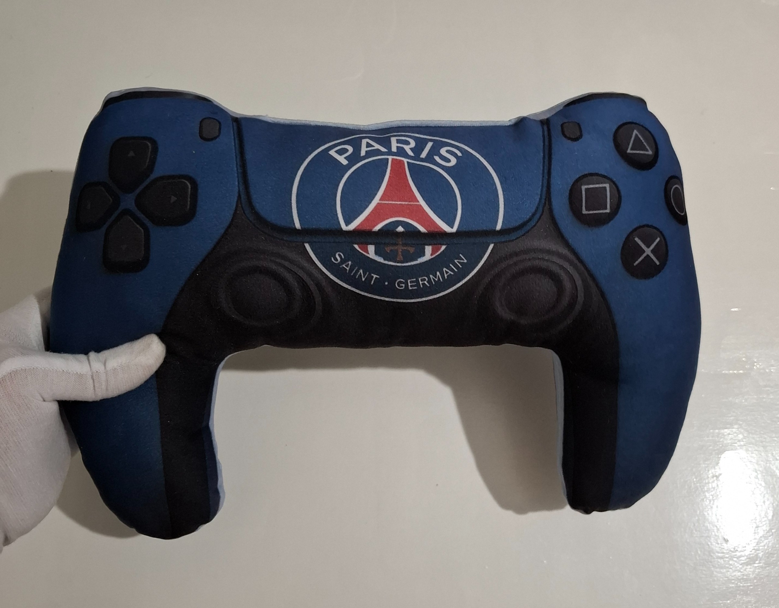 کوسن طرح گیم سایز 28در23 ( نو )