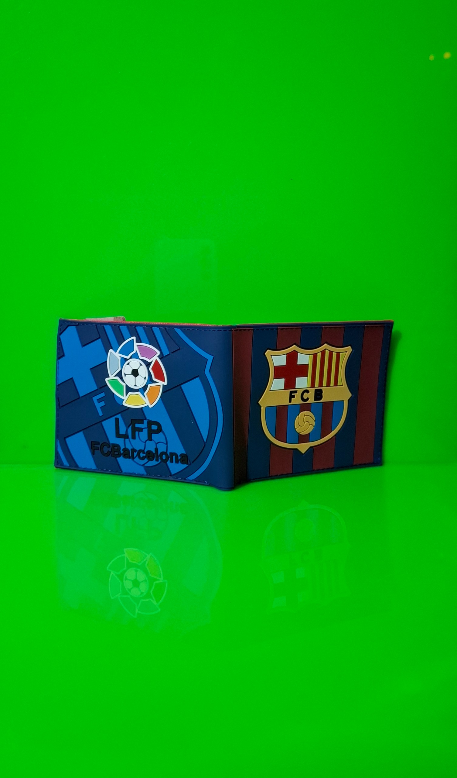 کیف پول طرح باشگاه بارسلونا برجسته