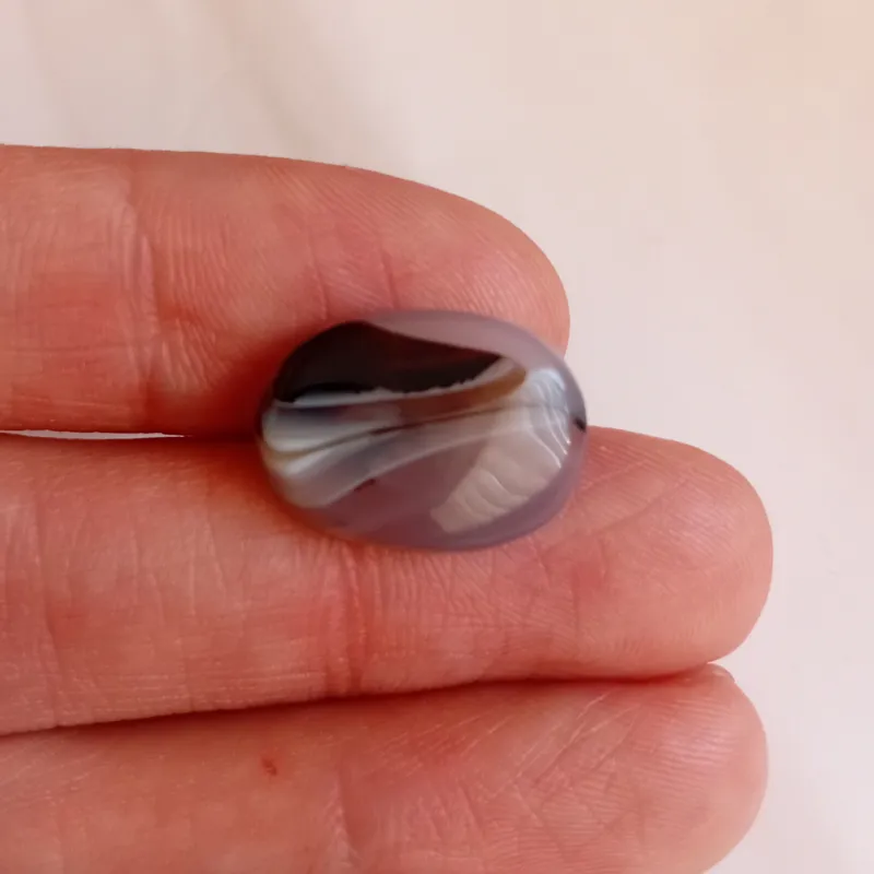 نگین عقیق شجر مصور خاص طرح کفش !