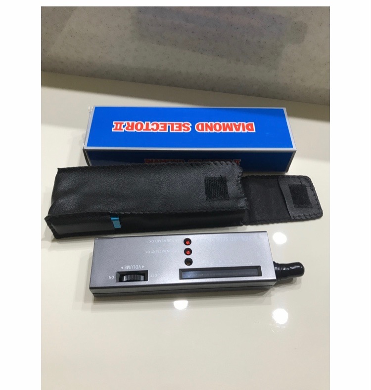 دستگاه سختی سنج الماس