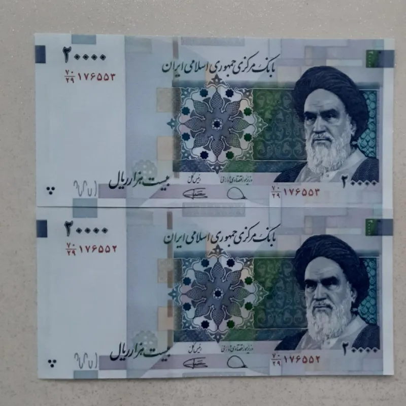 اسکناس ارور متفاوت فیلیگران گوش بیرون و داخل عمامه