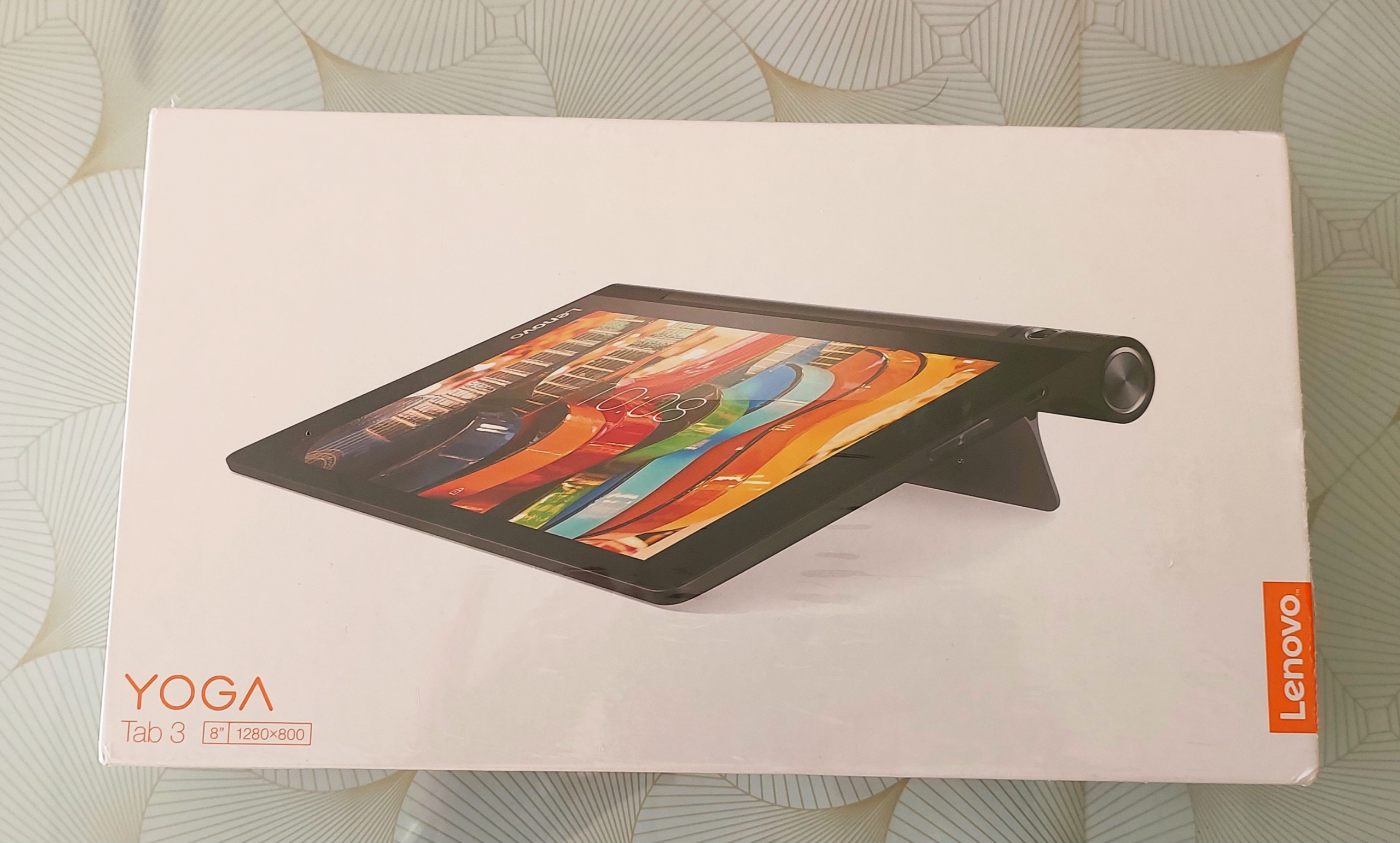 تبلت خاص لنوو yoga tab 3 8 نو آکبند