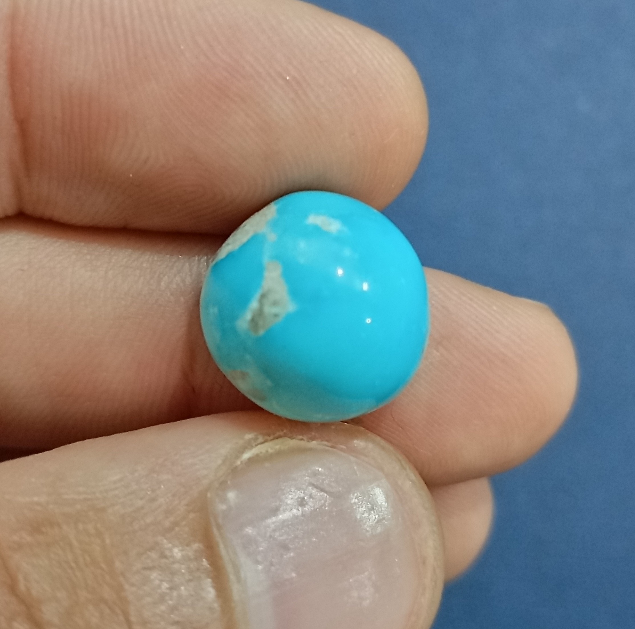 فیروزه معدنی پرمغز برش دامله بسیار تمیز