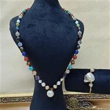 گردنبندودستبند