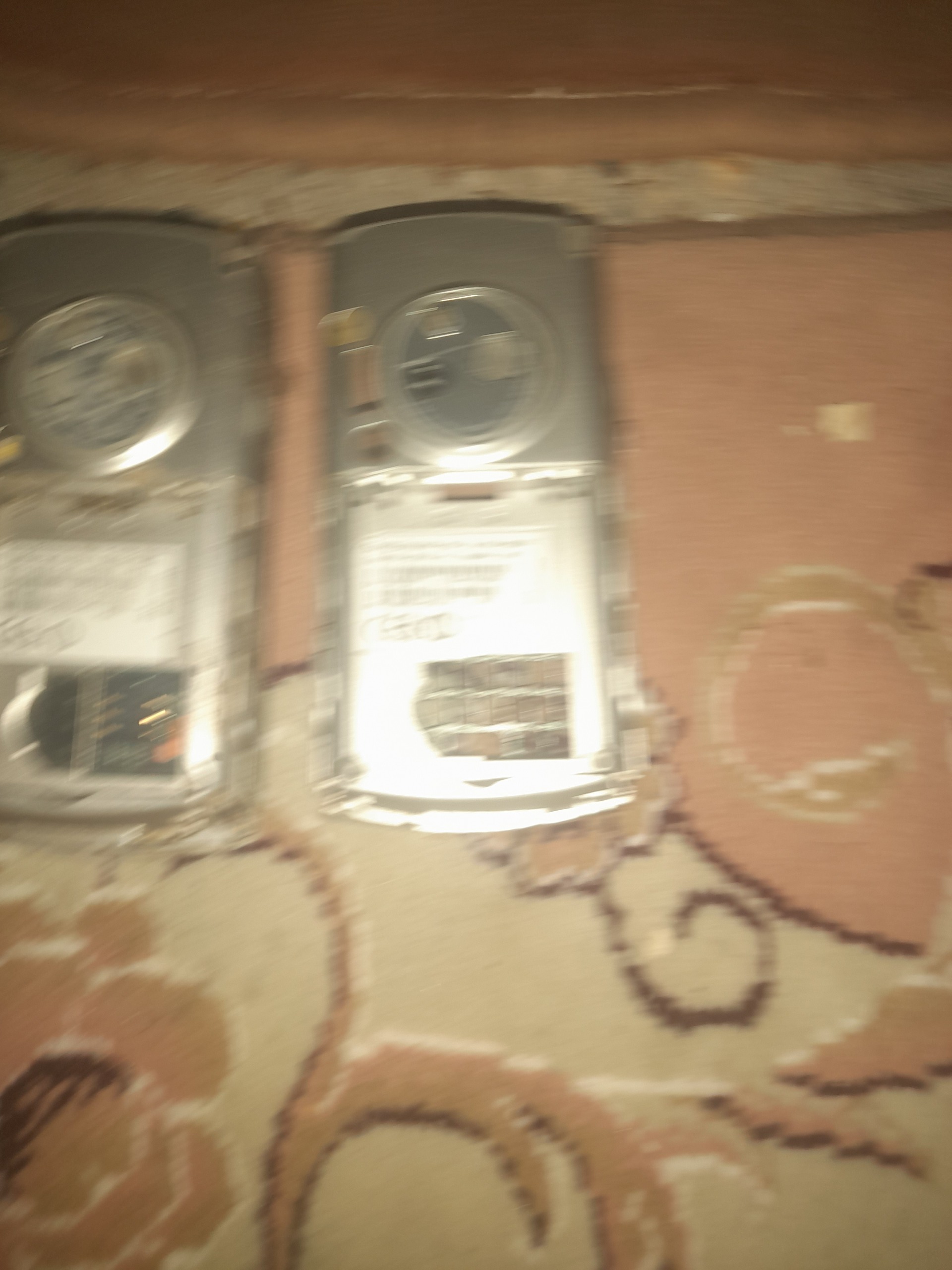 گوشی سونیریکسون p990