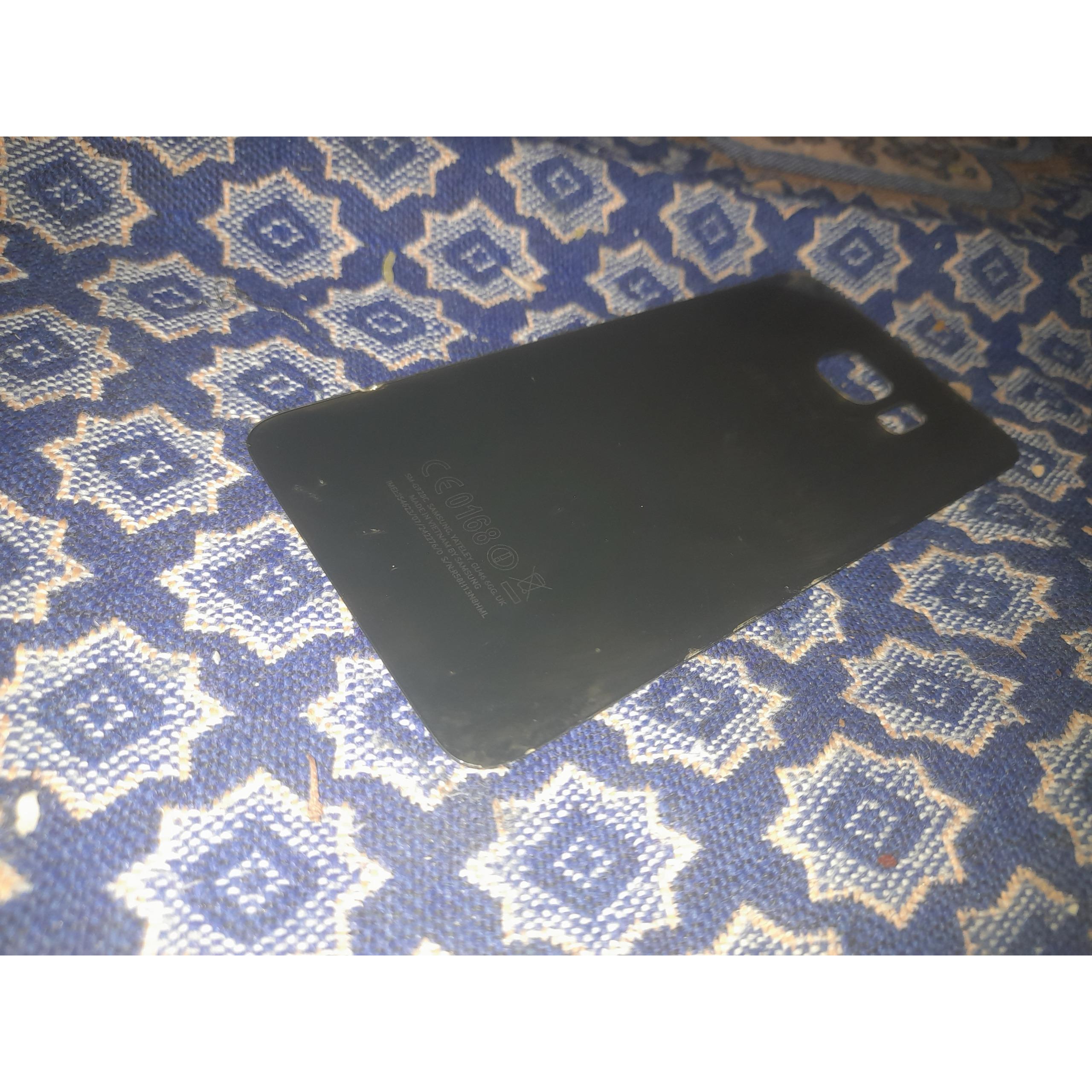 درپشتs6, اچ پلاس