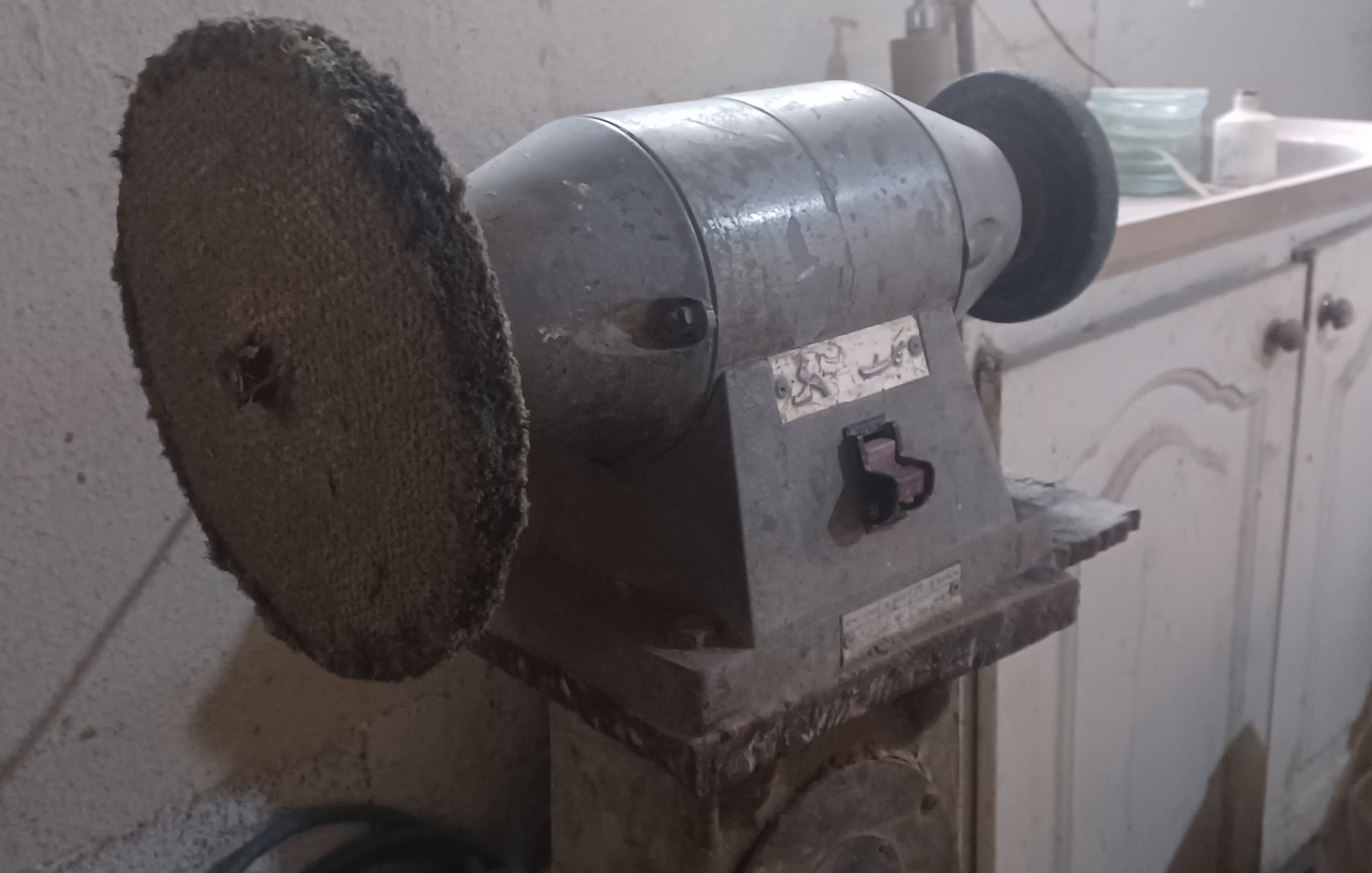 سنگ رومیزی محک با پایه فابریک