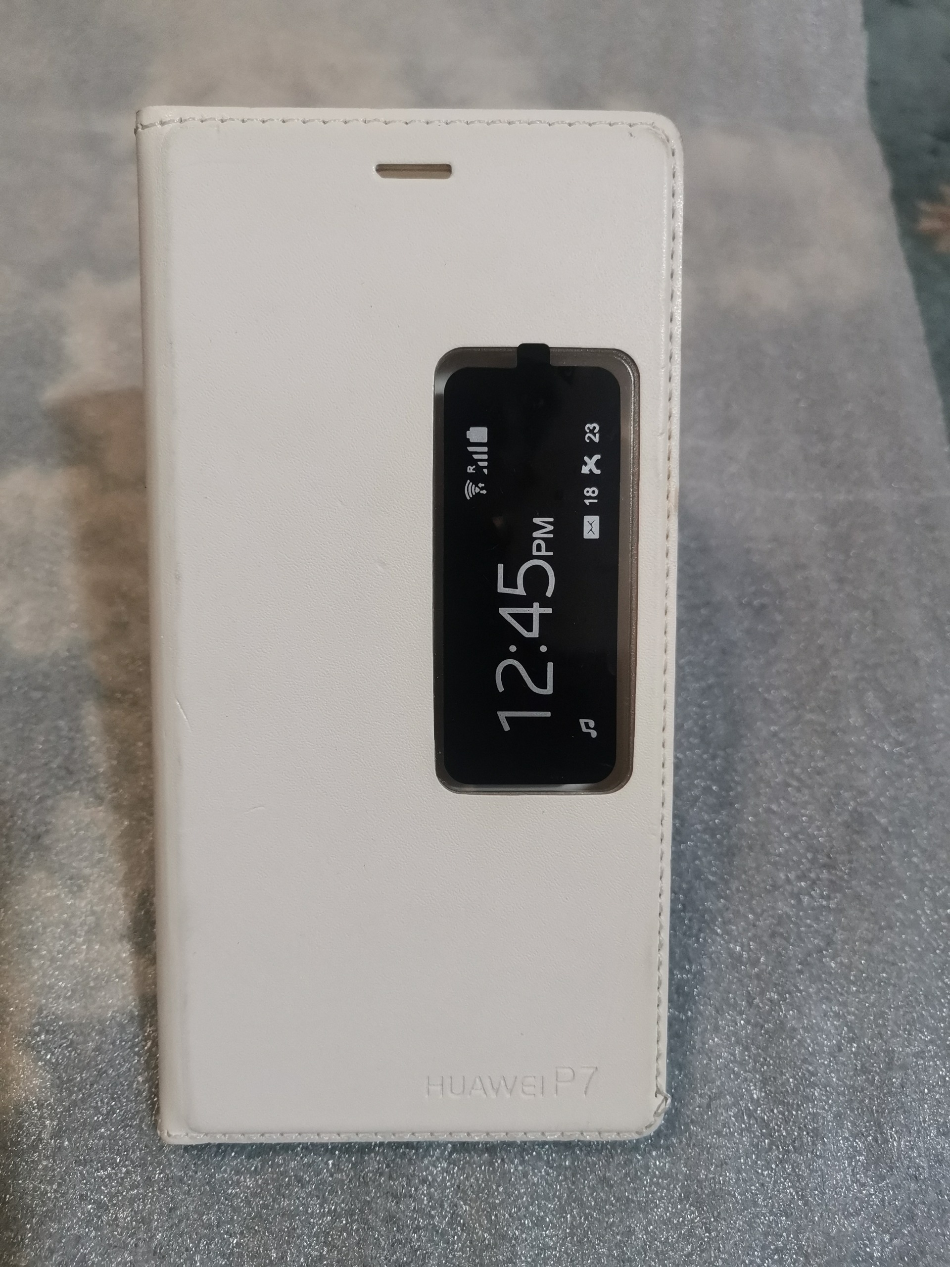 کیف هواوی P7.. لک دارد..