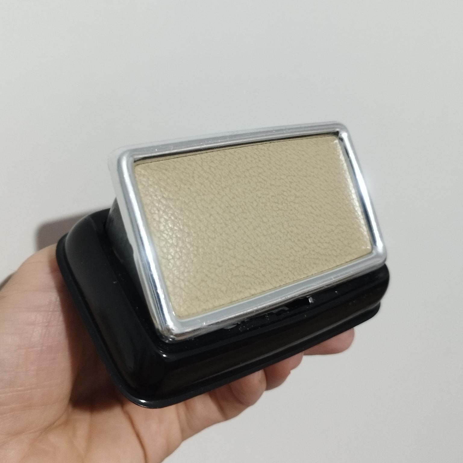 زیر سیگاری چرمی خودرو کلاسیک