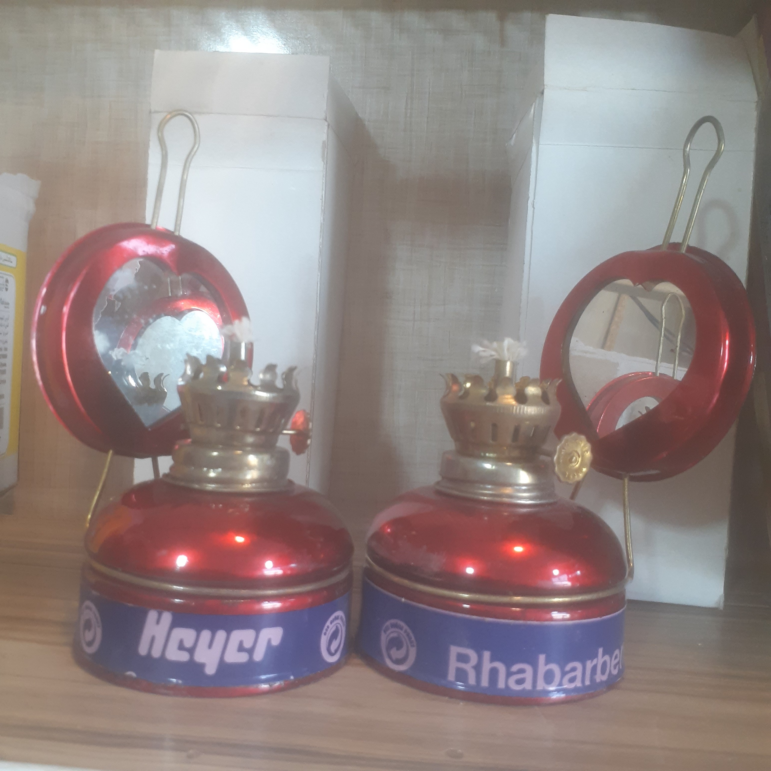 جفت چراغ نفتی خوشرنگ و زیبا قدیمی