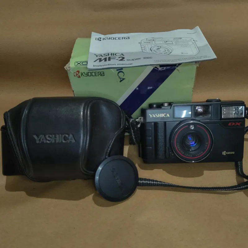 دوربین عکاسی یاشیکا yashica mf-2