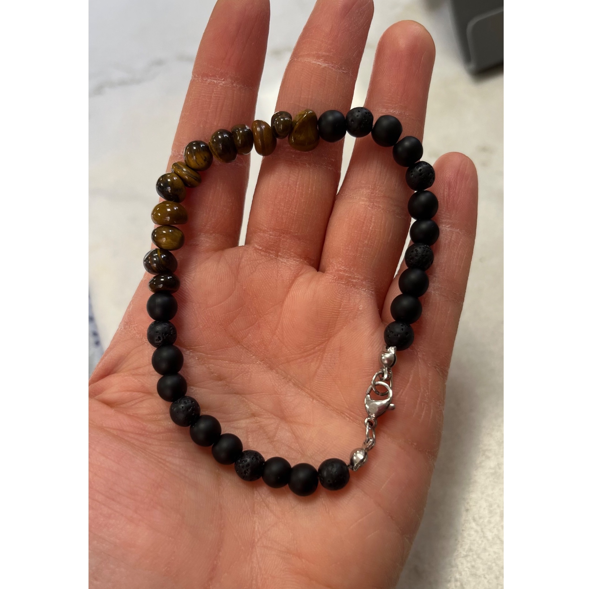 دستبند اونیکس و چشم ببر