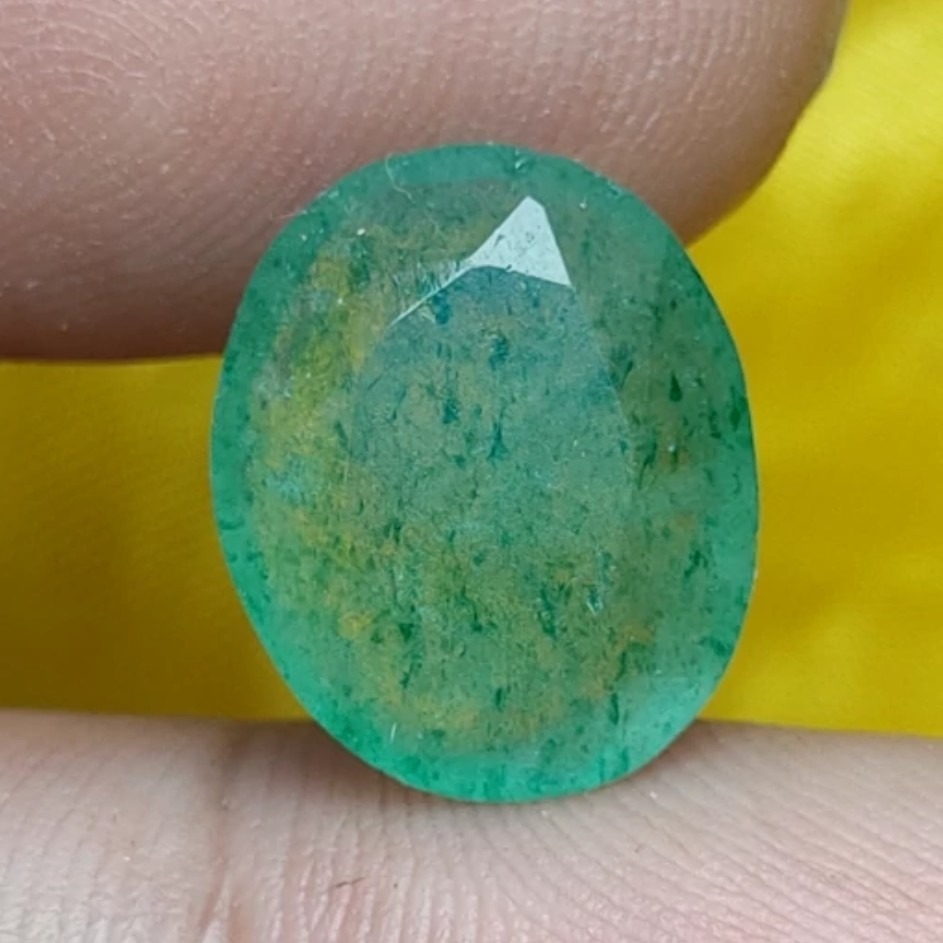زمرد پنجشیر افغانستانی اصل معدنی 6.70 قیراطی