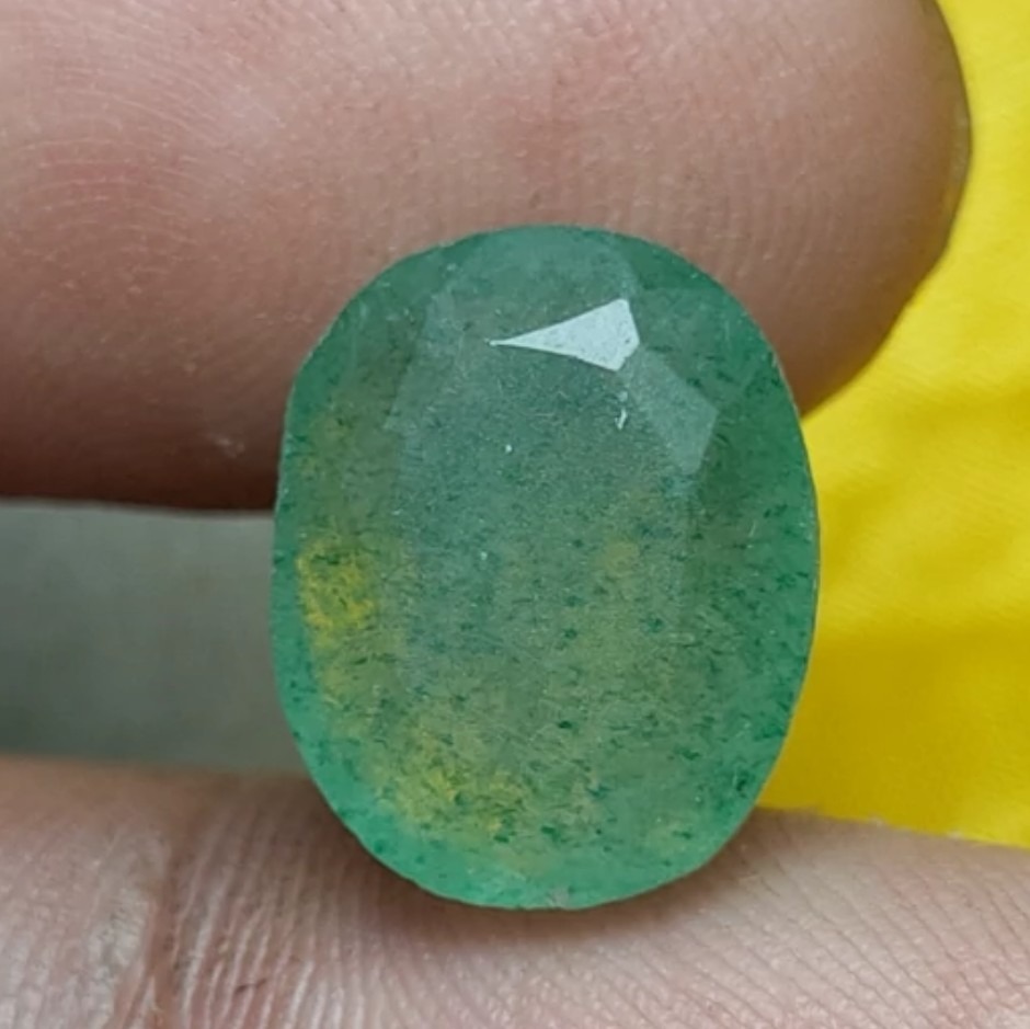 زمرد پنجشیر افغانستانی اصل معدنی 7.95 قیراطی