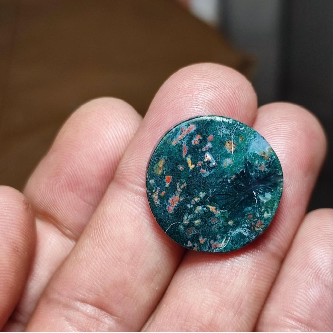 نگین شجر سبز بینظیر