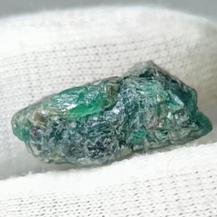 سنگ راف زمرد زامبیا اصل معدنی و تضمینی