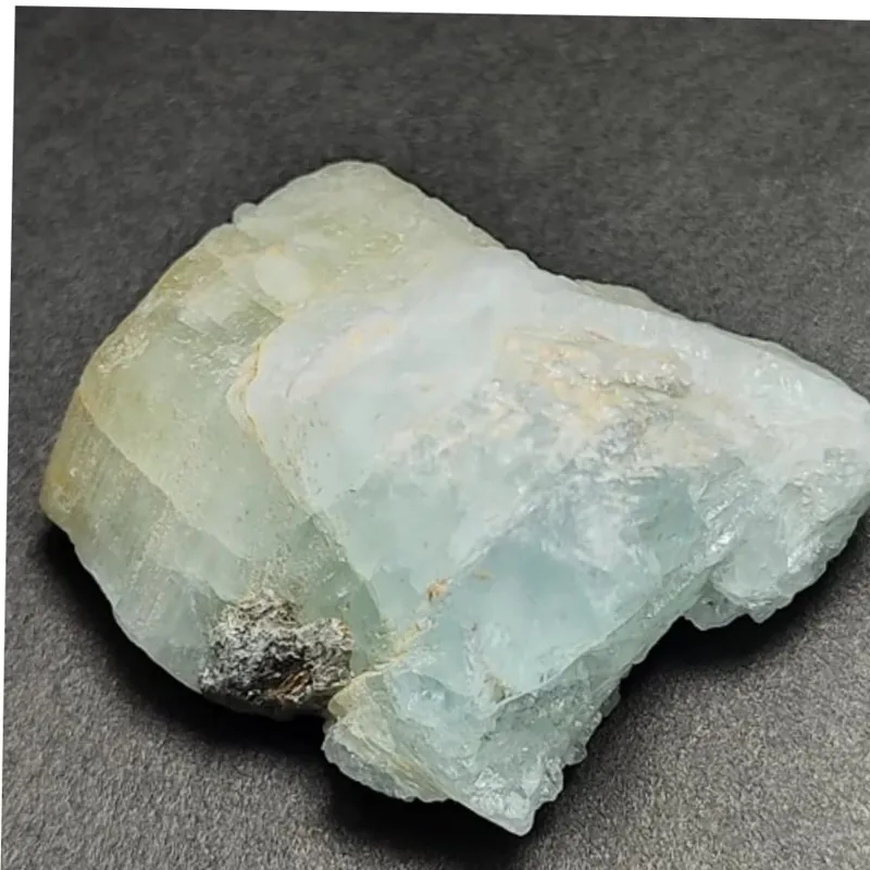 سنگ راف طبیعی وارداتی خوشرنگ آکوامارین