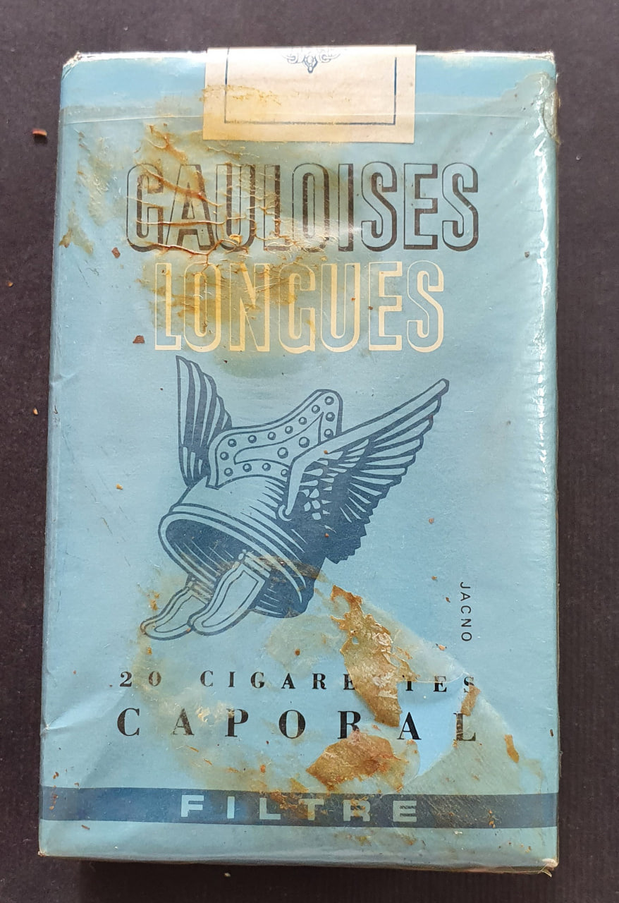 پاکت سیگار کمیاب و کلکسیونی Gauloises ساخت فرانسه
