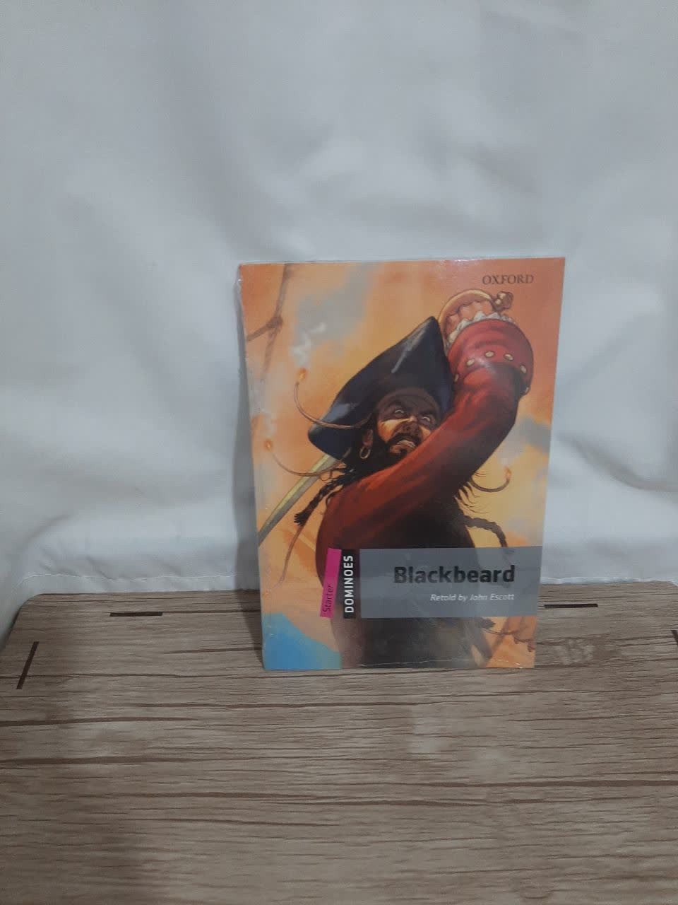 داستان انگلیسی نو، وکیوم با سی دی Blackbeard