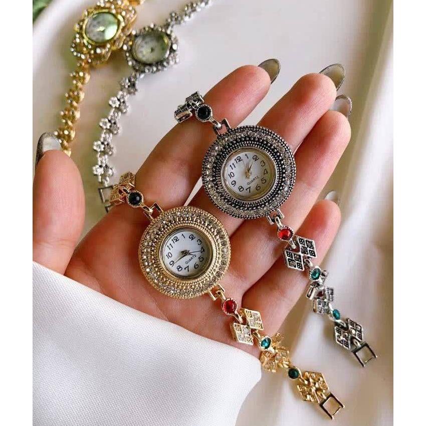 ساعت مجلسی زنونه