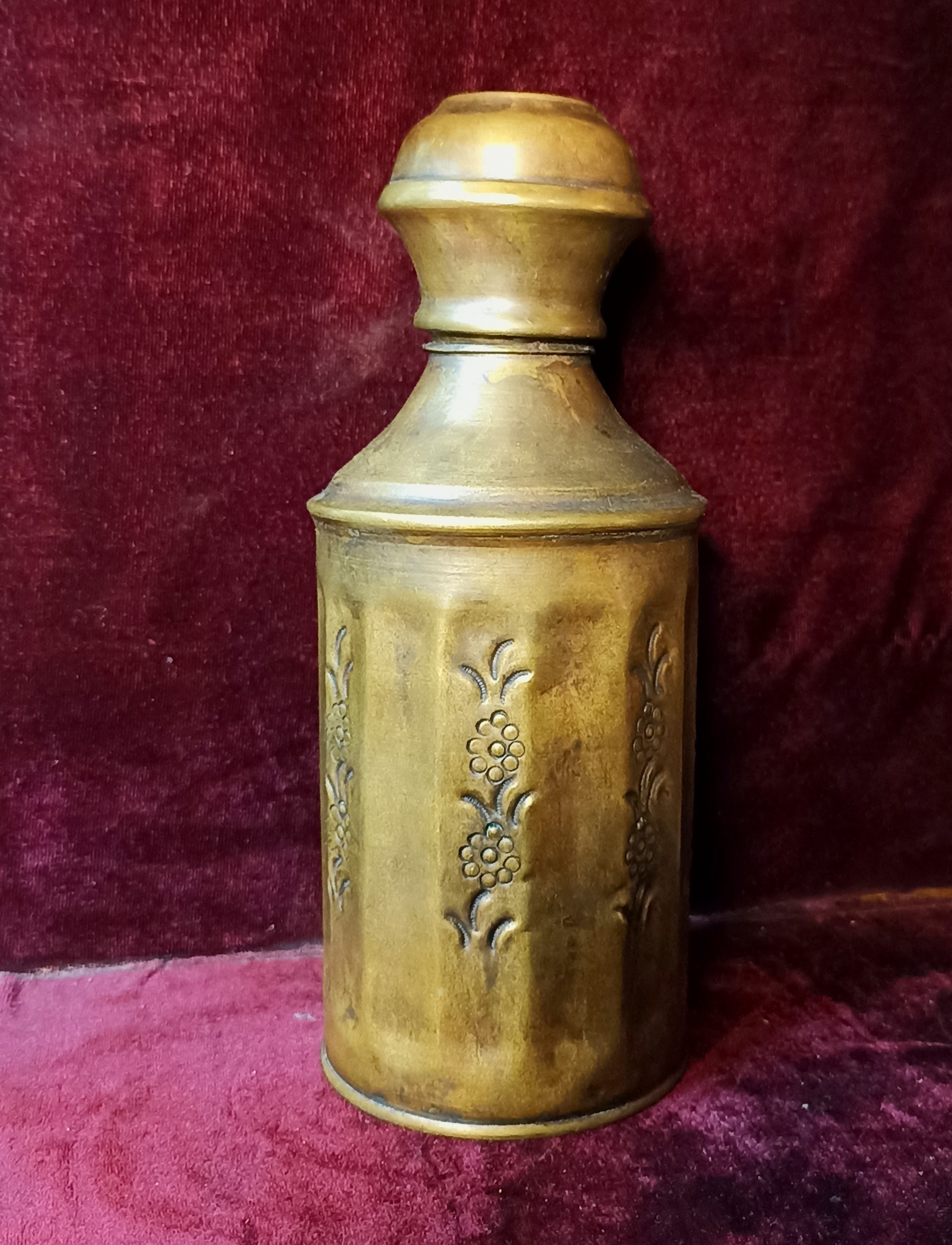 چای دان قاجاری کمیاب فوق کلکسیونی