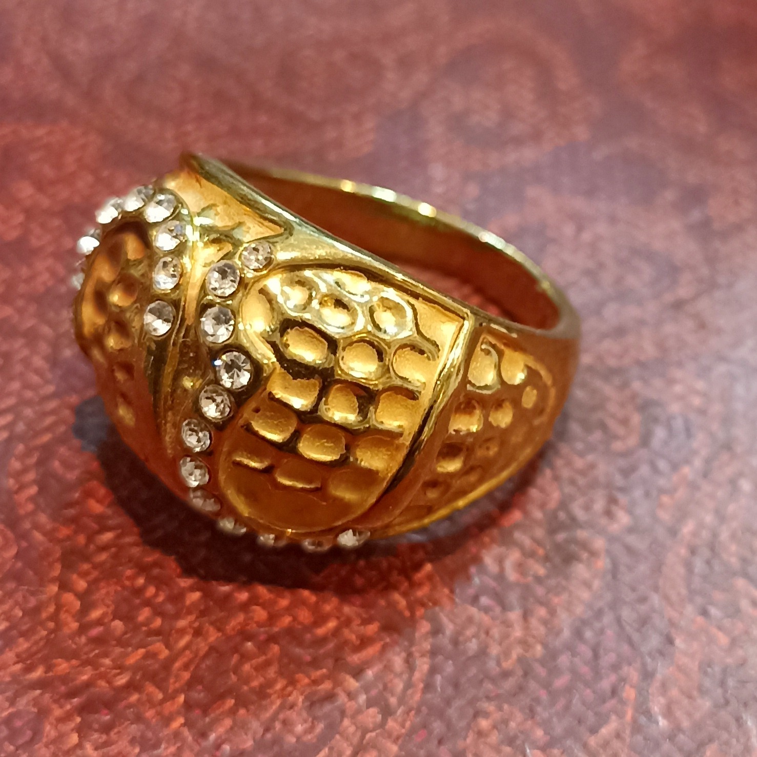 انگشتر اروپایی بدلی زنانه کمیاب