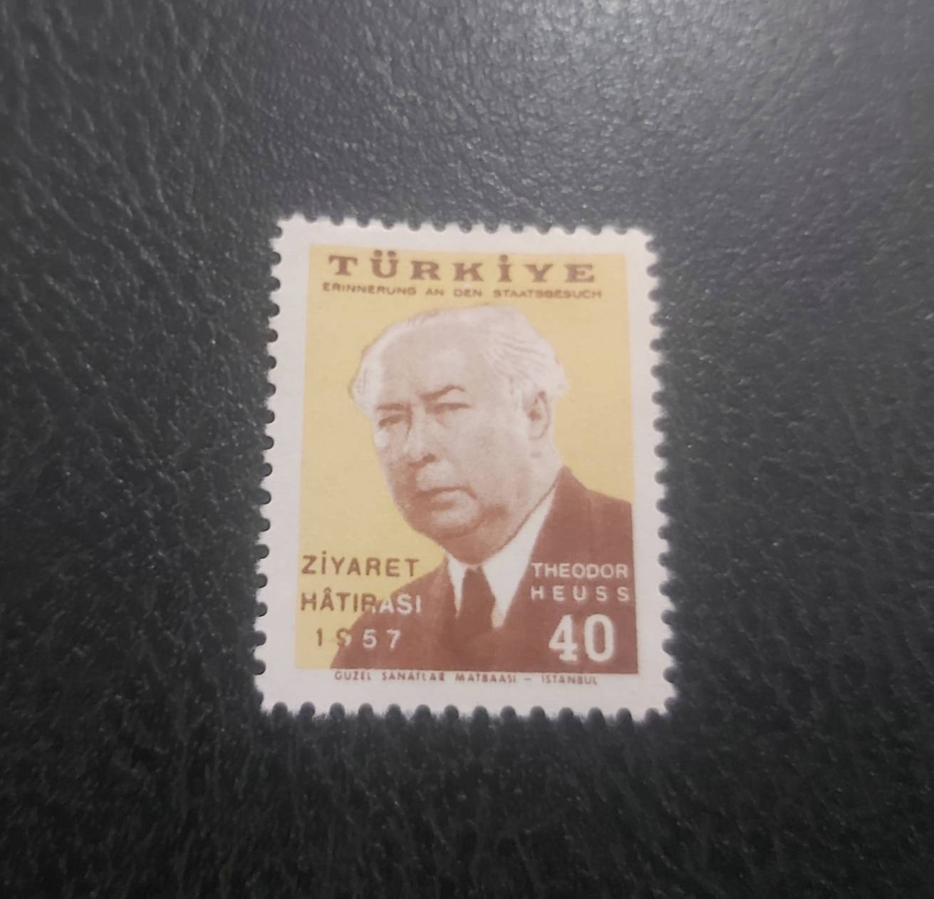 تمبر باطل نشده ترکیه سال 1957