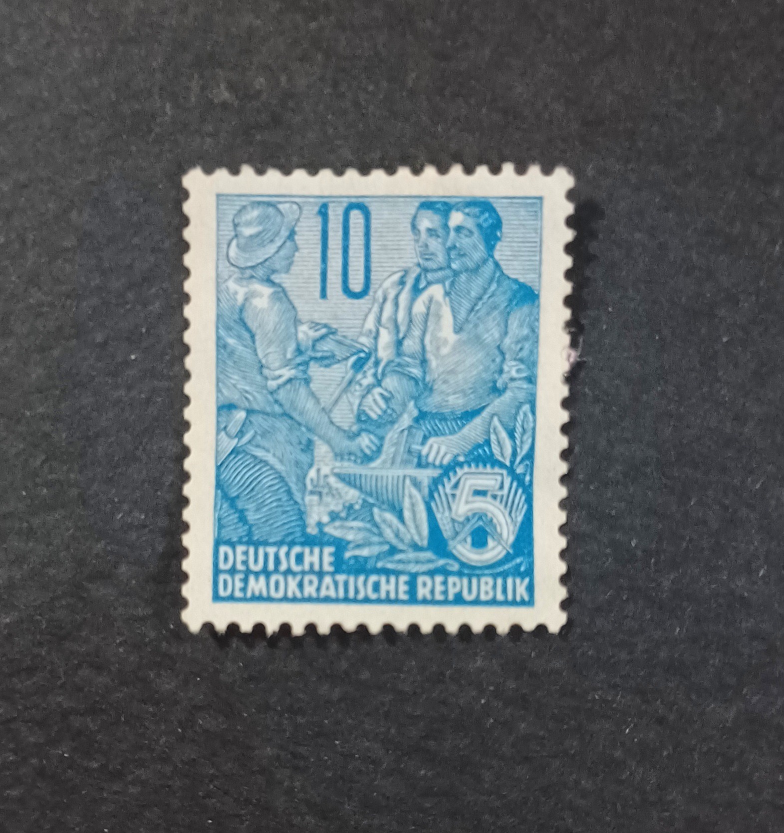 تمبر باطل نشده کلاسیک آلمان شرقی 1953