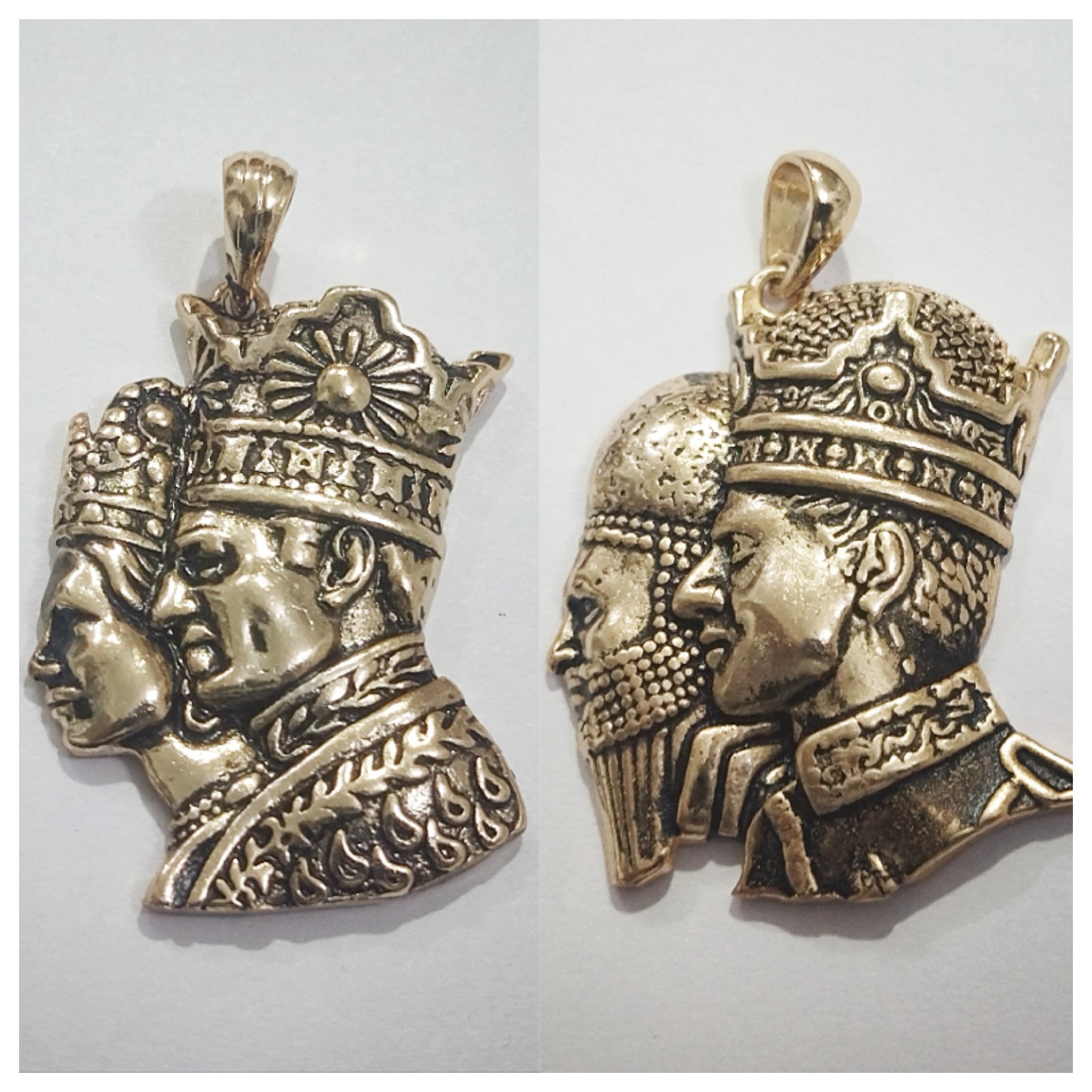 دوعدداویزشاه وفرح وشاه وکوروش بزرگ طلاروس