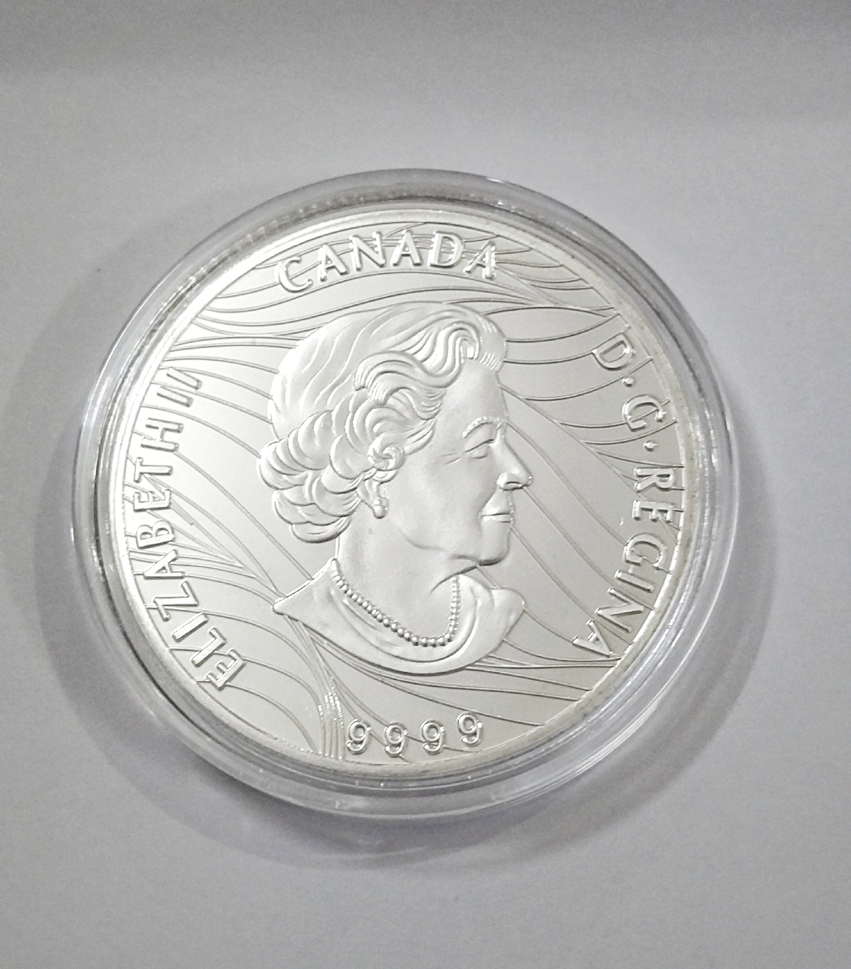 سکه ملکه الیزابت دوم کاناداروکش نقره باکپسول مخصوص