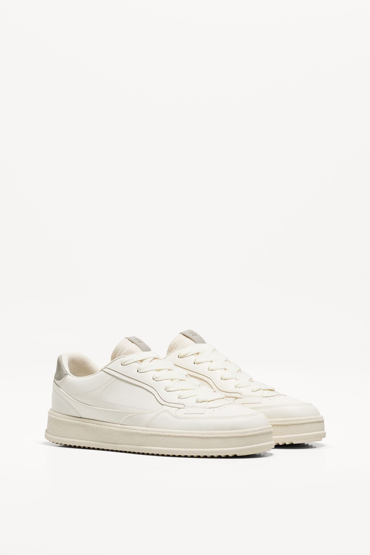 کتونی برشکا اورجینال Bershka basic sport sneaker