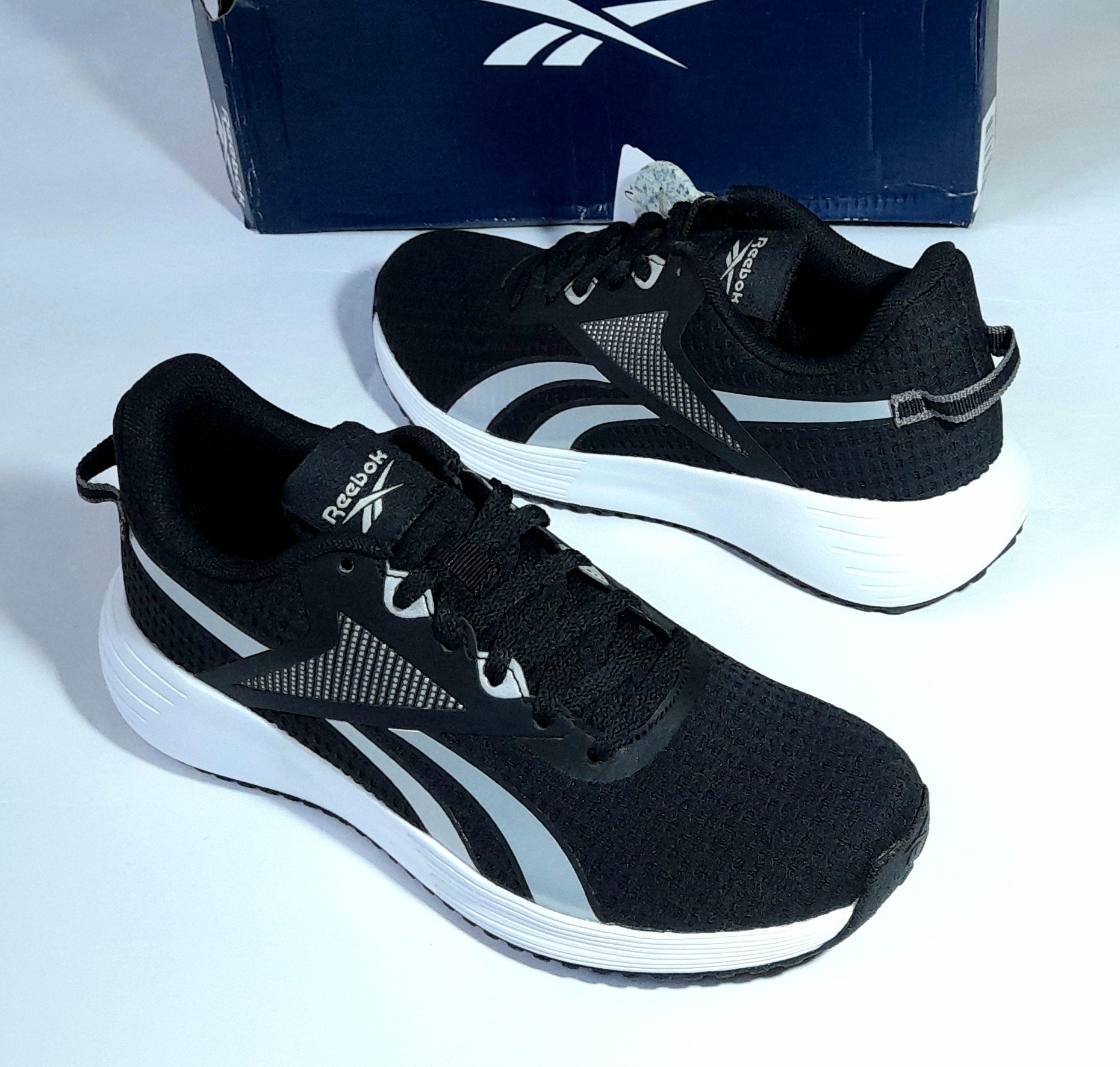 کفش پیاده روی و اسپرت ریباک Reebok Lite Plus 3