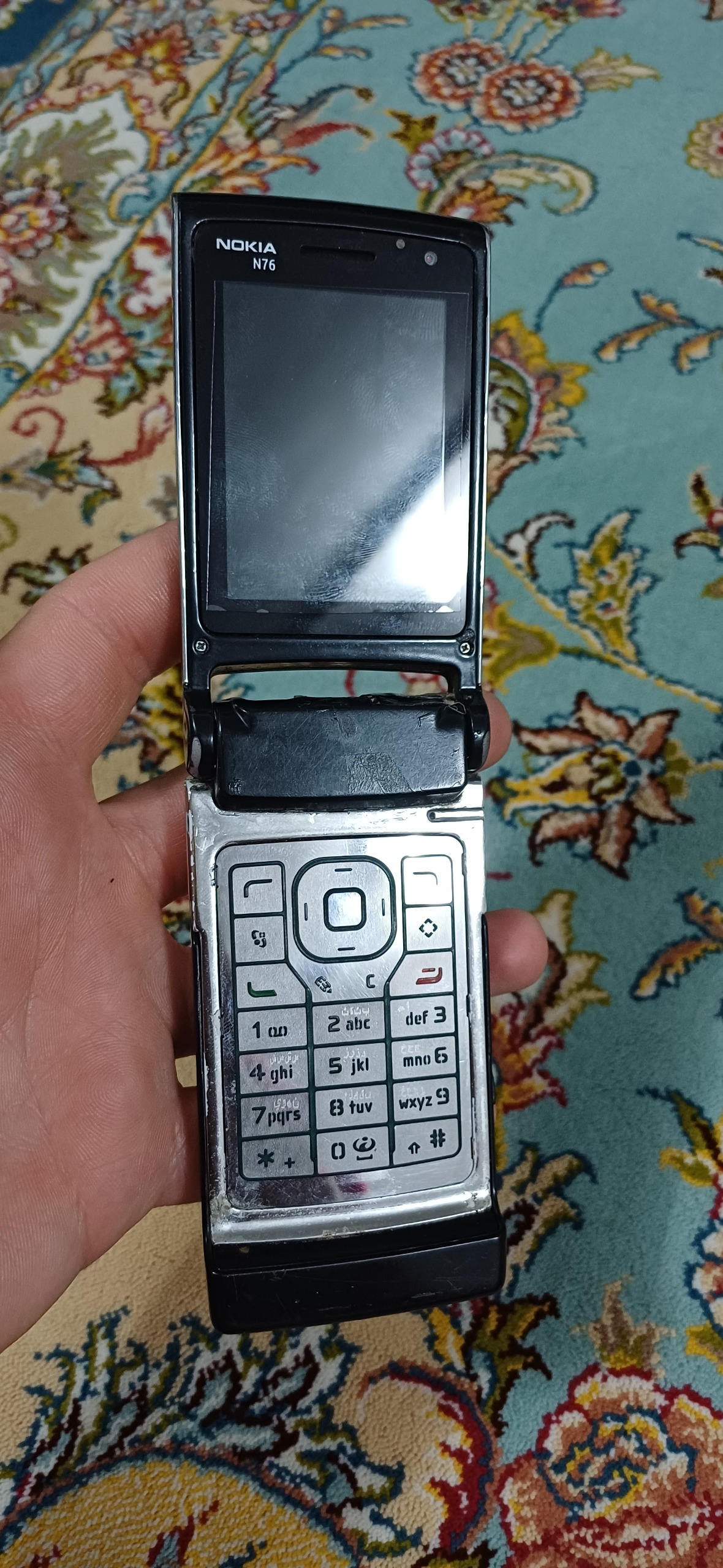 نوکیا N76 توضیحات