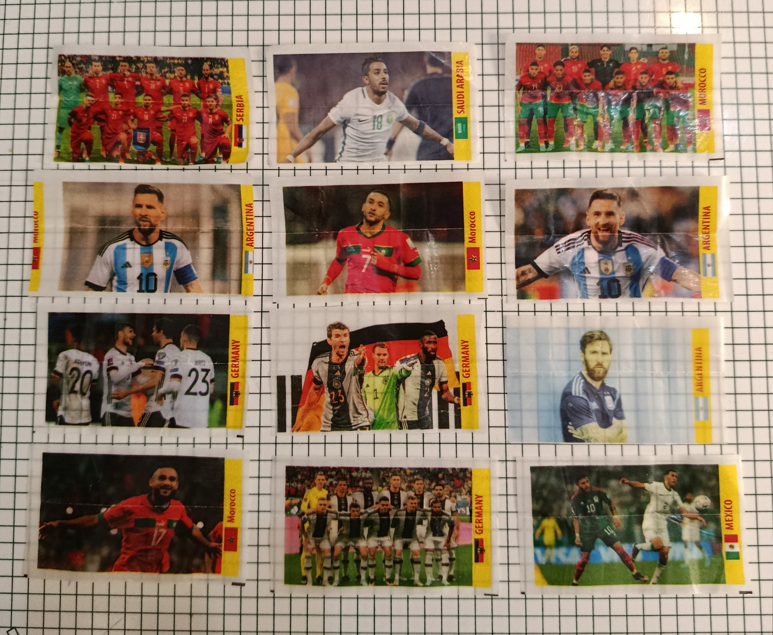 12 عدد عکس آدامس بارلی 2022 کد 141