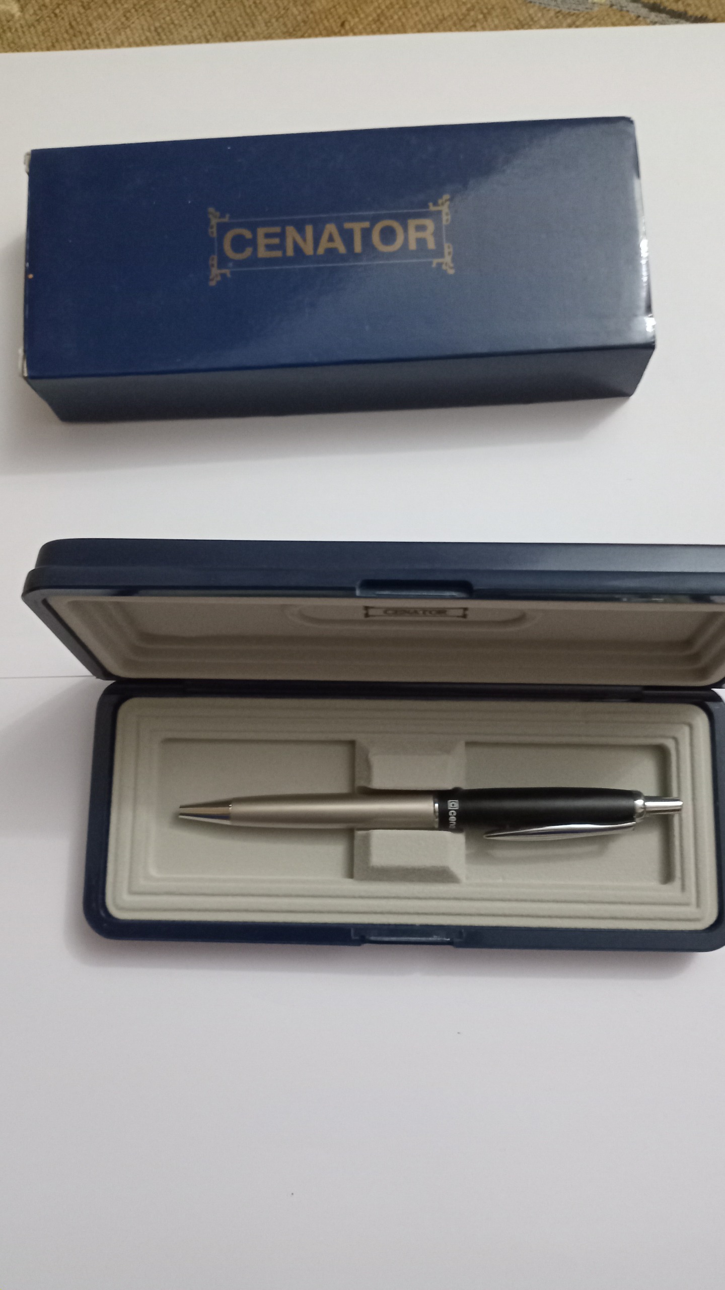 خودکار سناتور قابدار