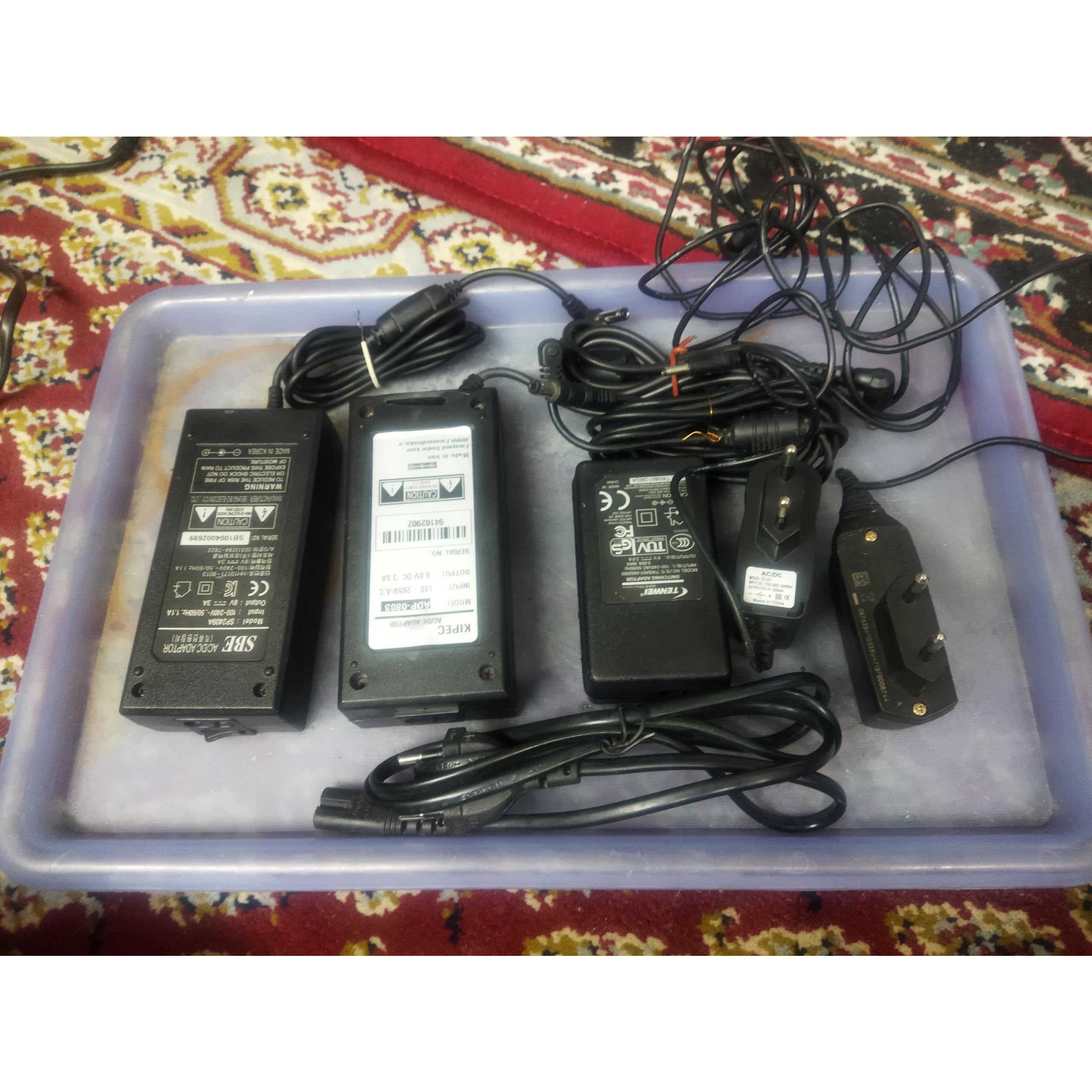 آداپتور لپ تاپ و وسایل الکترونیکی