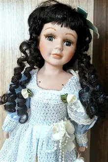 عروسک