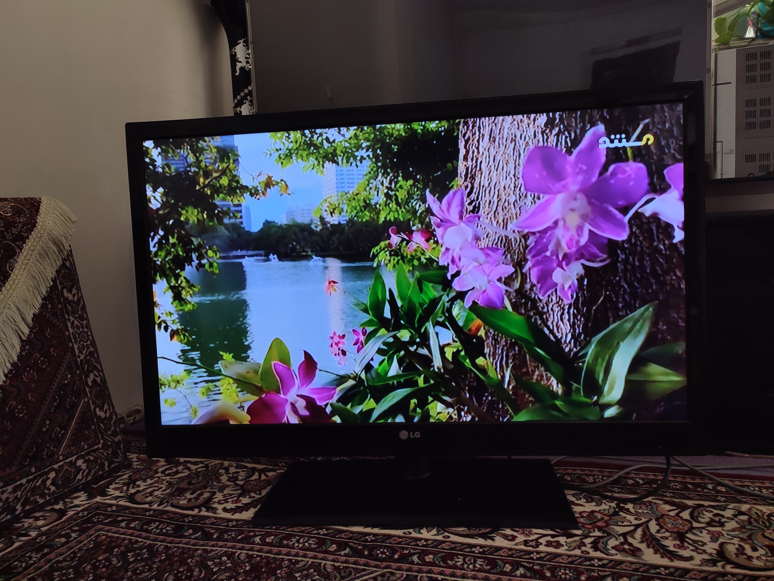 تلویزیون 42 اینچ LED از برند ال جی