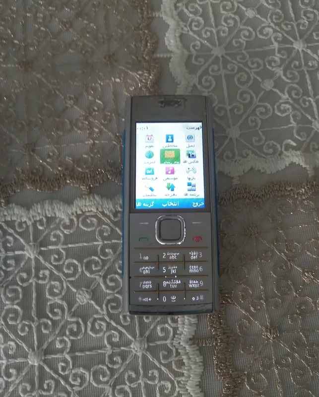 گوشی نوکیا مدل x2