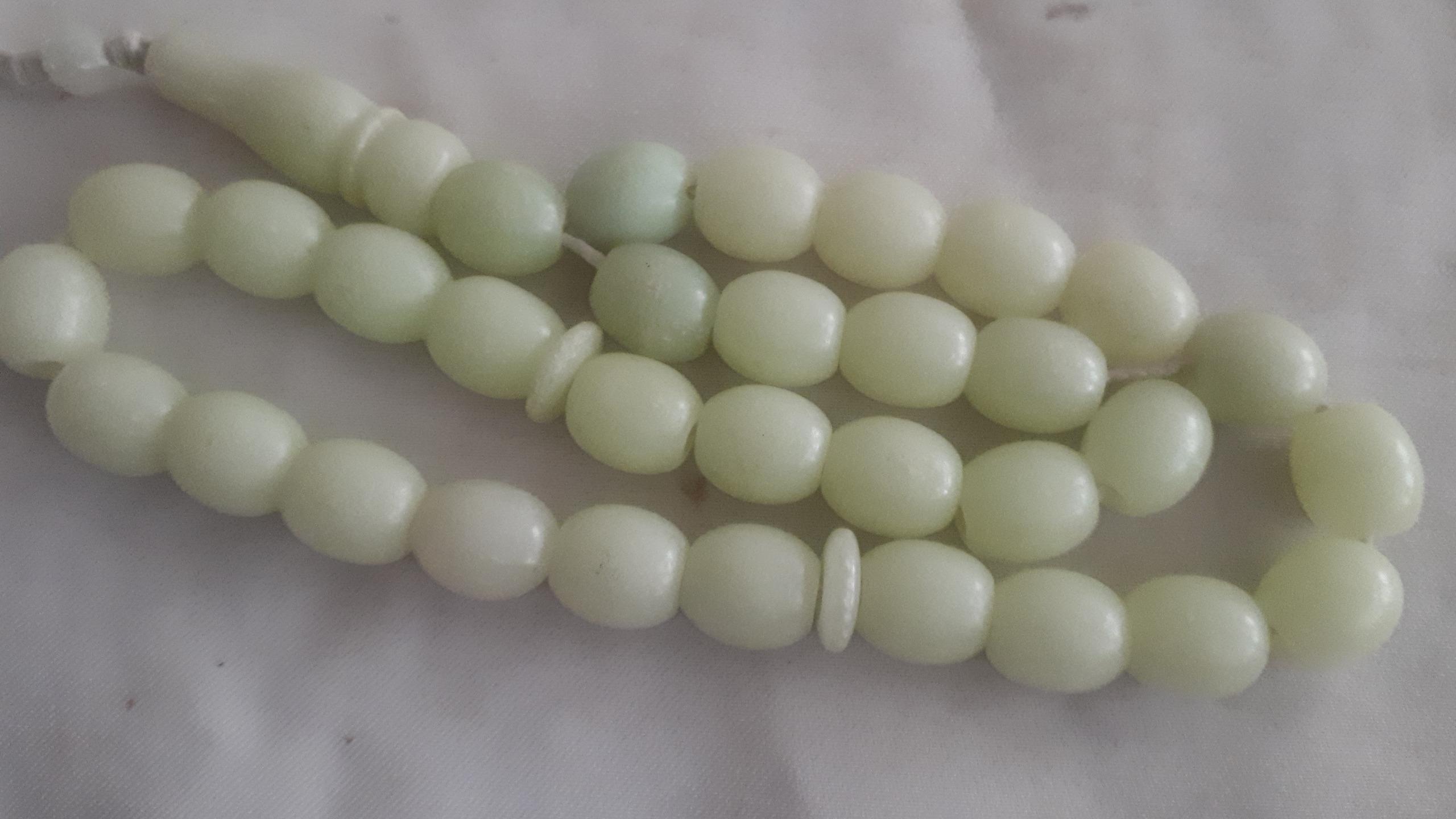 تسبیح قدیمی شب نما