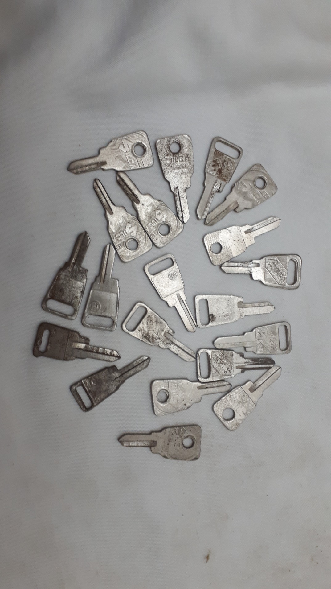 کلیدهای خام برای موتور سیکلت به انتخاب شما