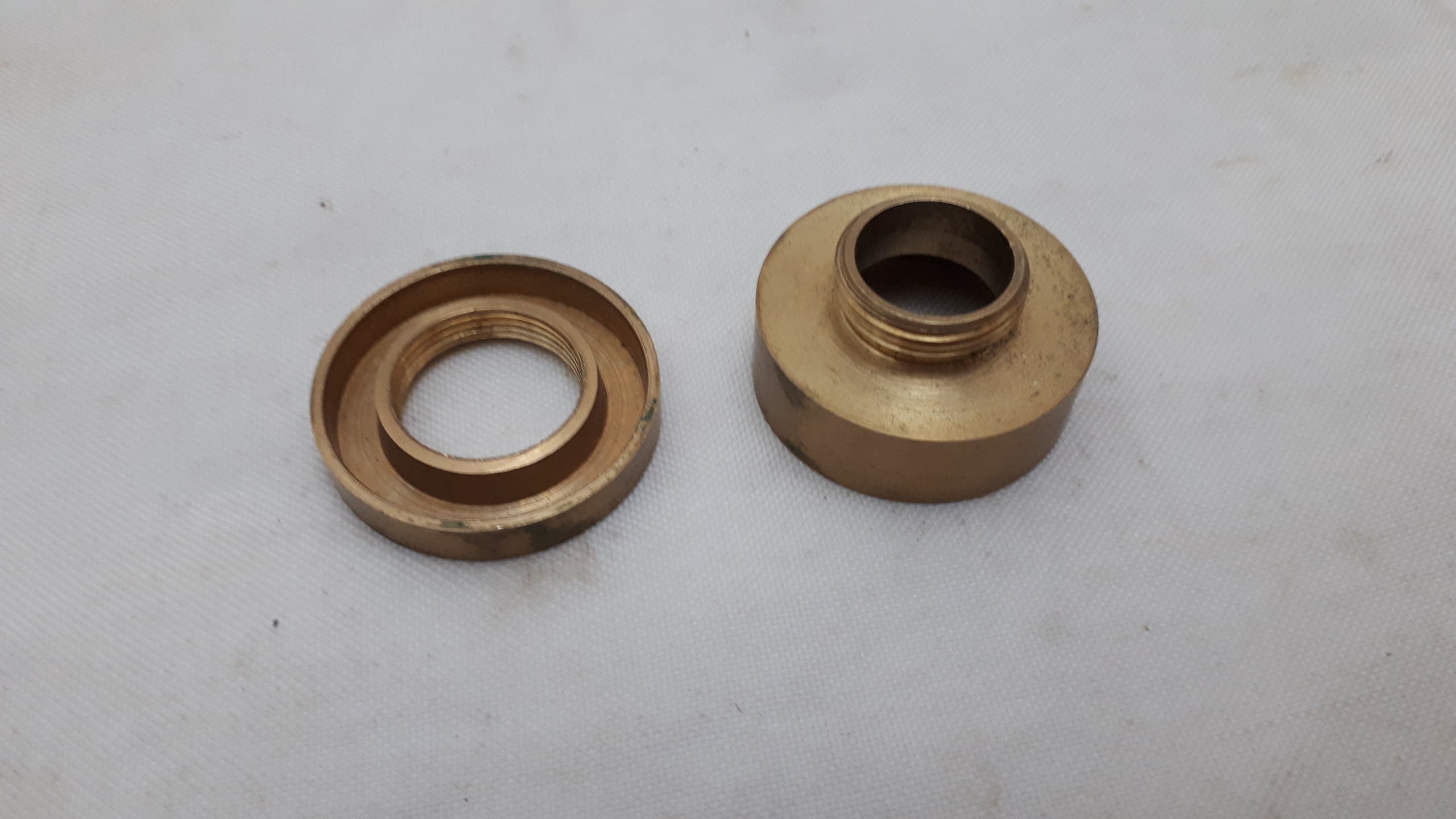 پیچ و مهره برنجی(مهره وماسوره)