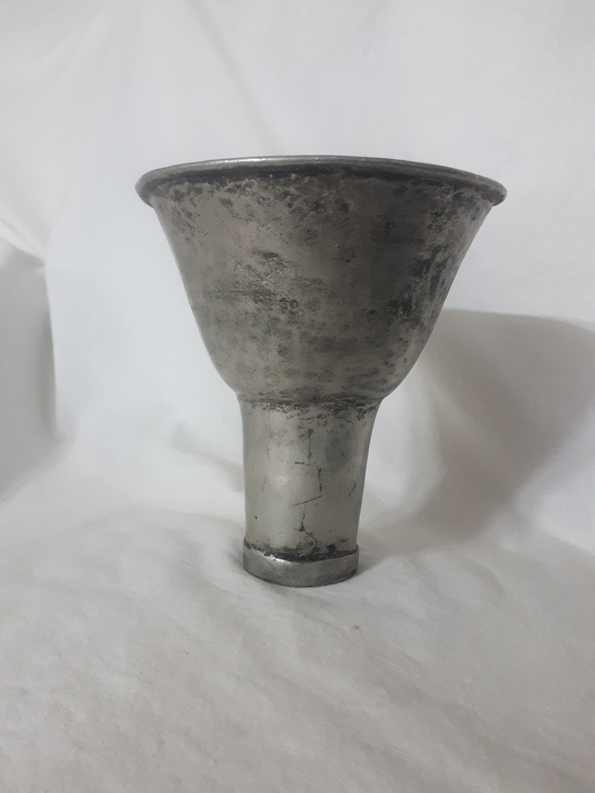 قیف مسی قدیمی(سر مَشکی)