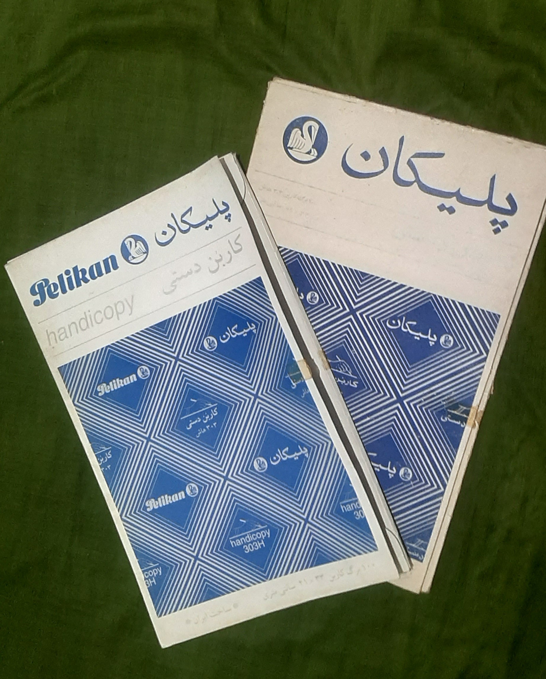 کاربن قدیمی پلیکان 100برگ 33×21