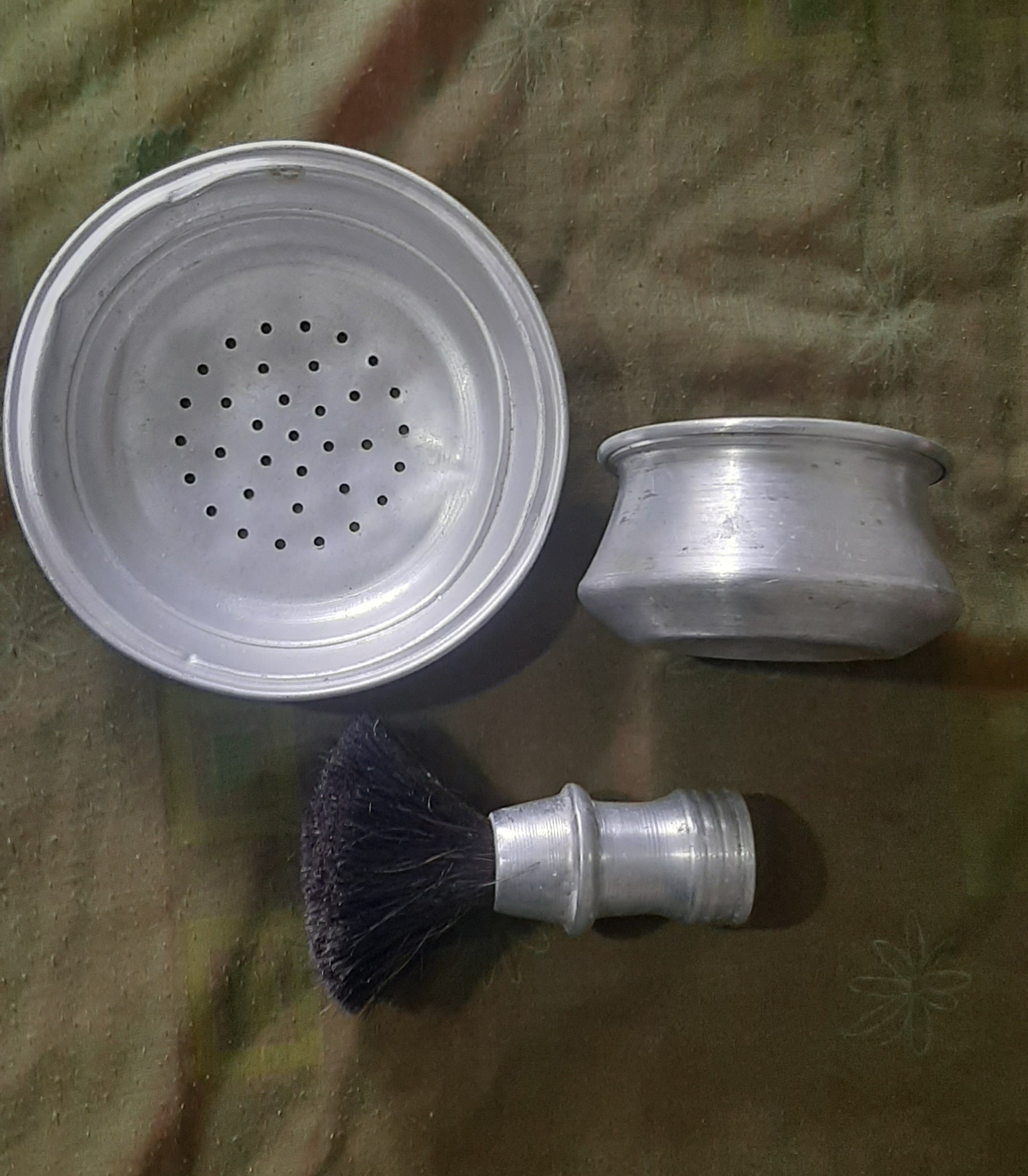 قابلمه و ابکش بسیار کوچک