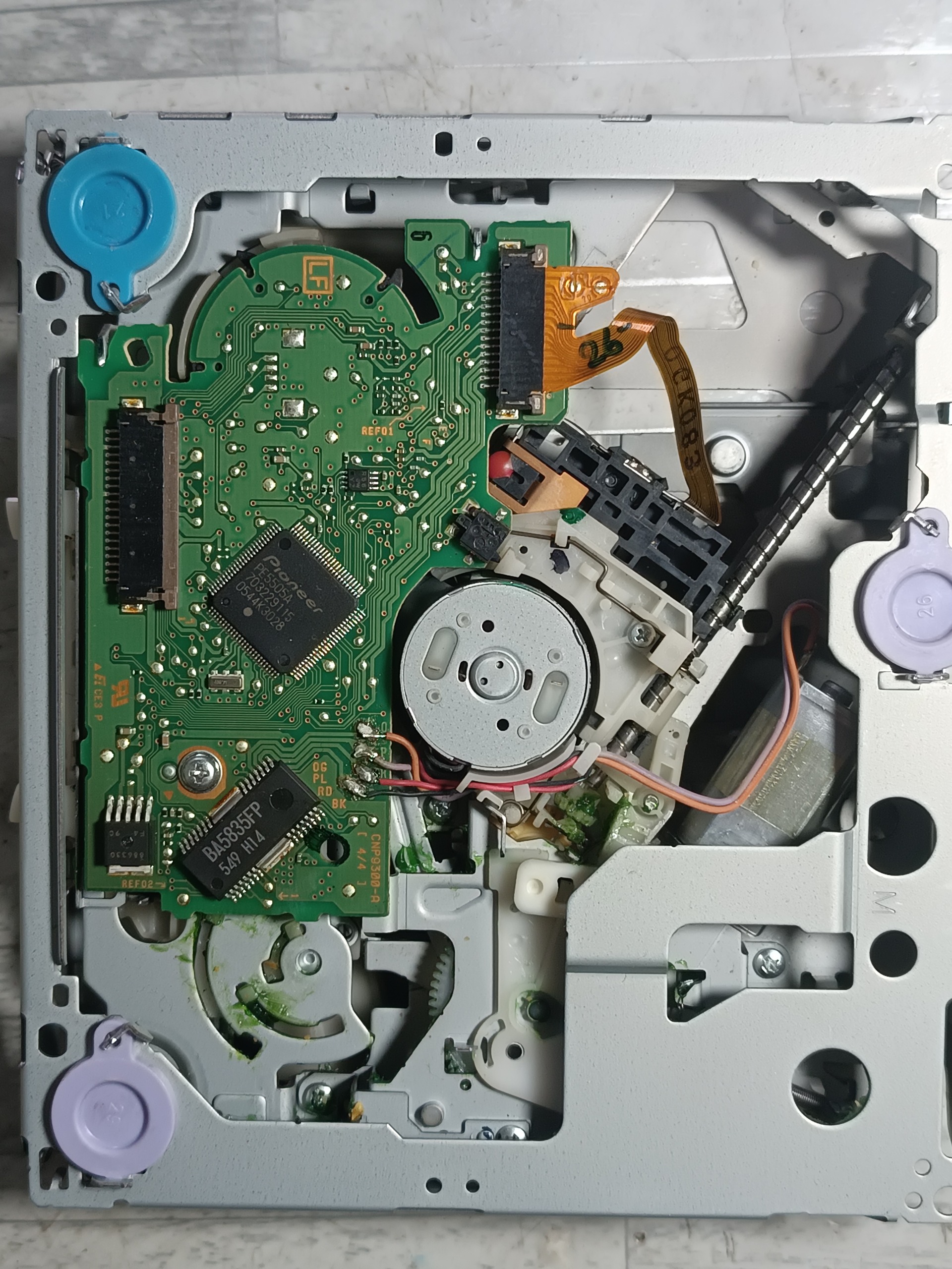 برد سروپخش پایونیرDeh_p5850mph