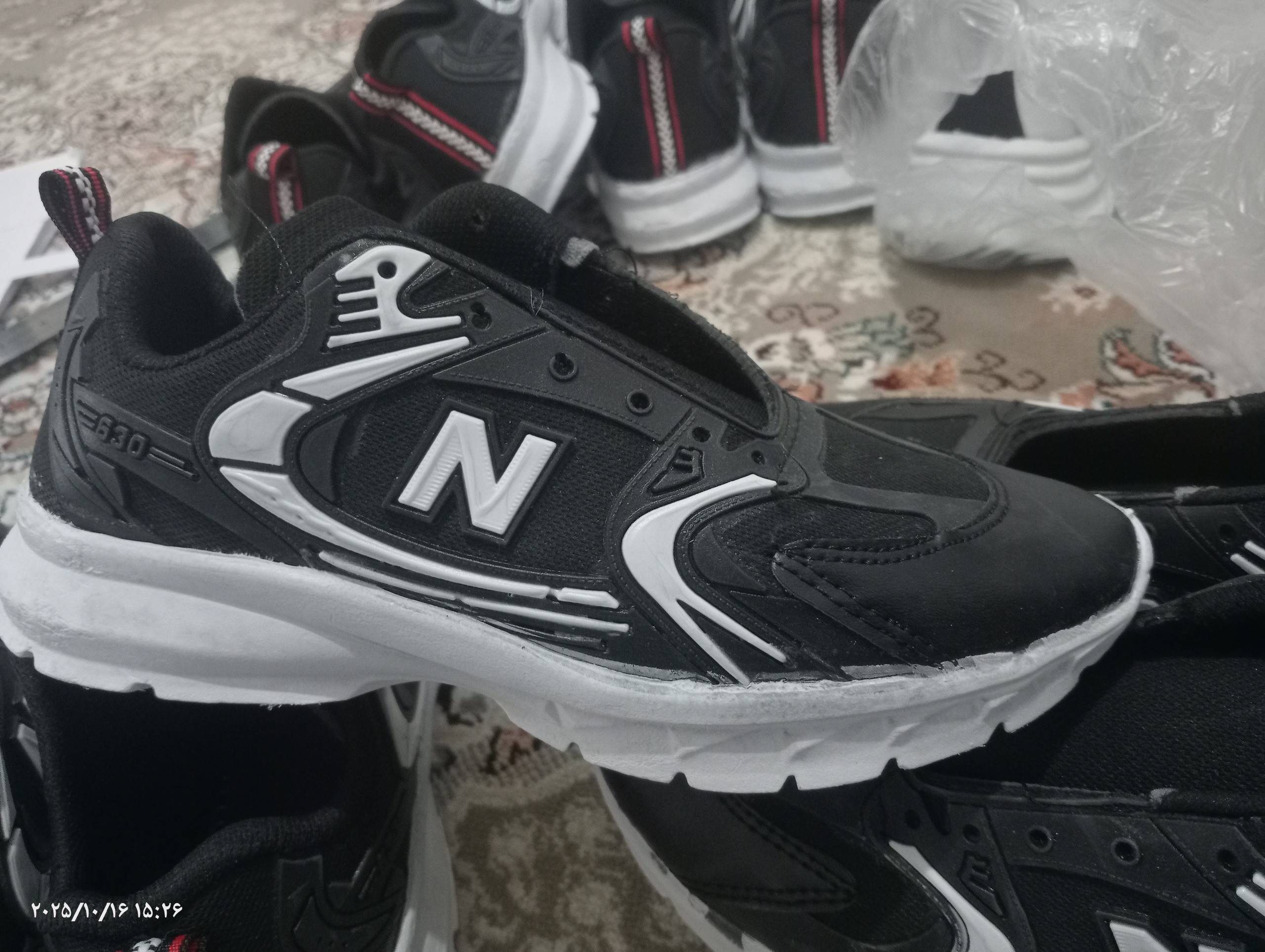 حراج کفش نیوبالانس زنانه