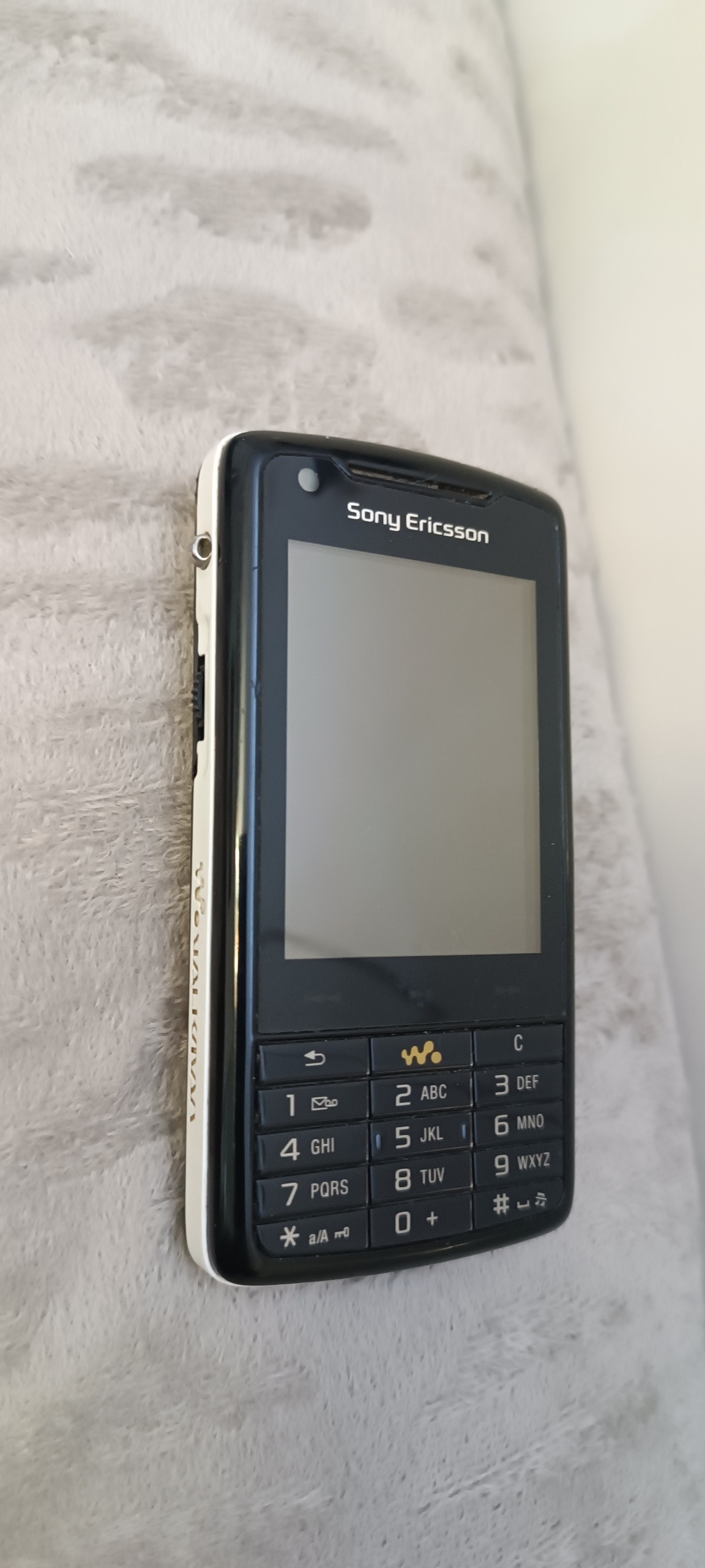 سونی اریکسون W960!