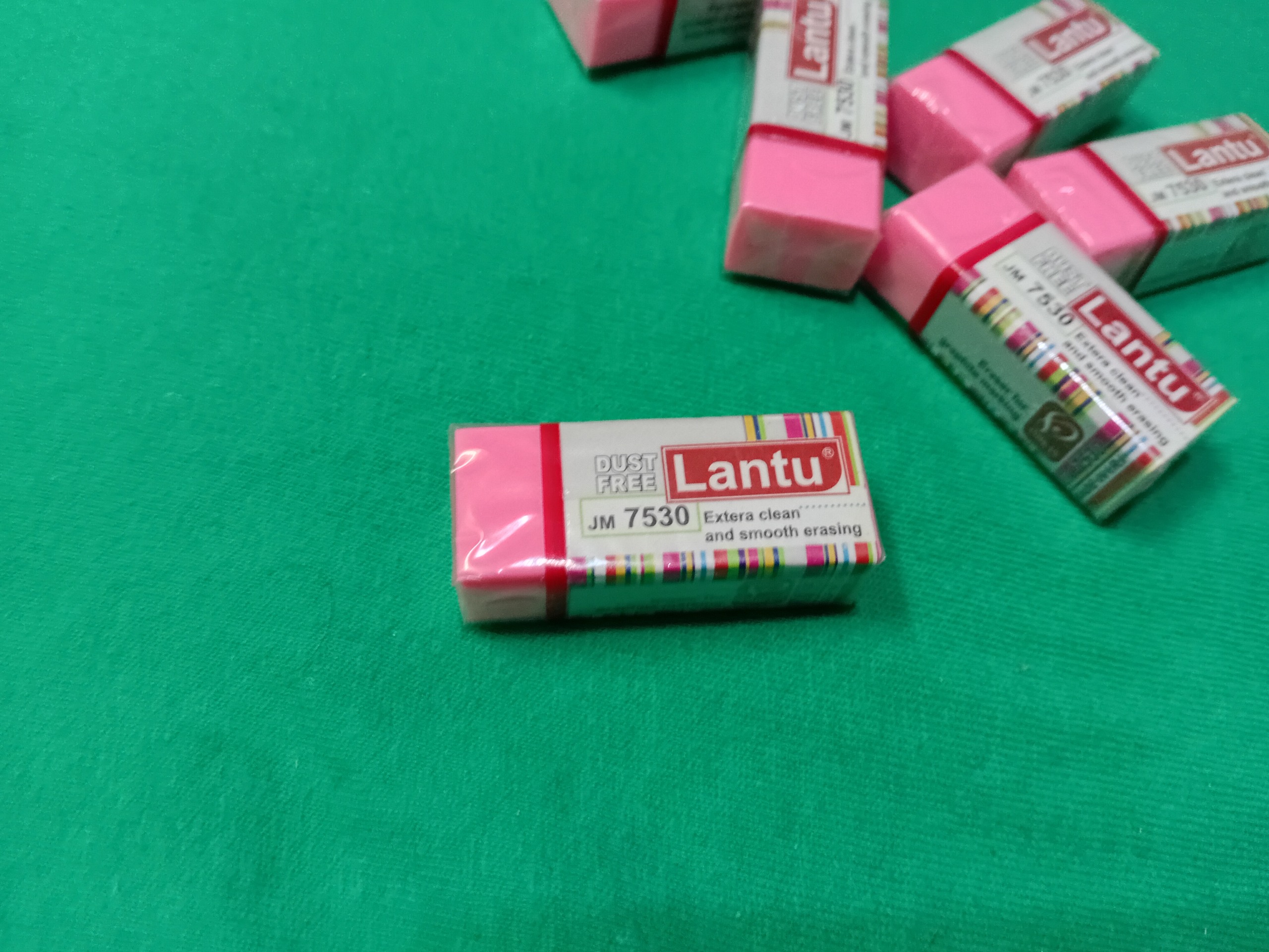 پاک کن صورتی رنگ کمیاب زیبا کد 7530 لانتو اصلی