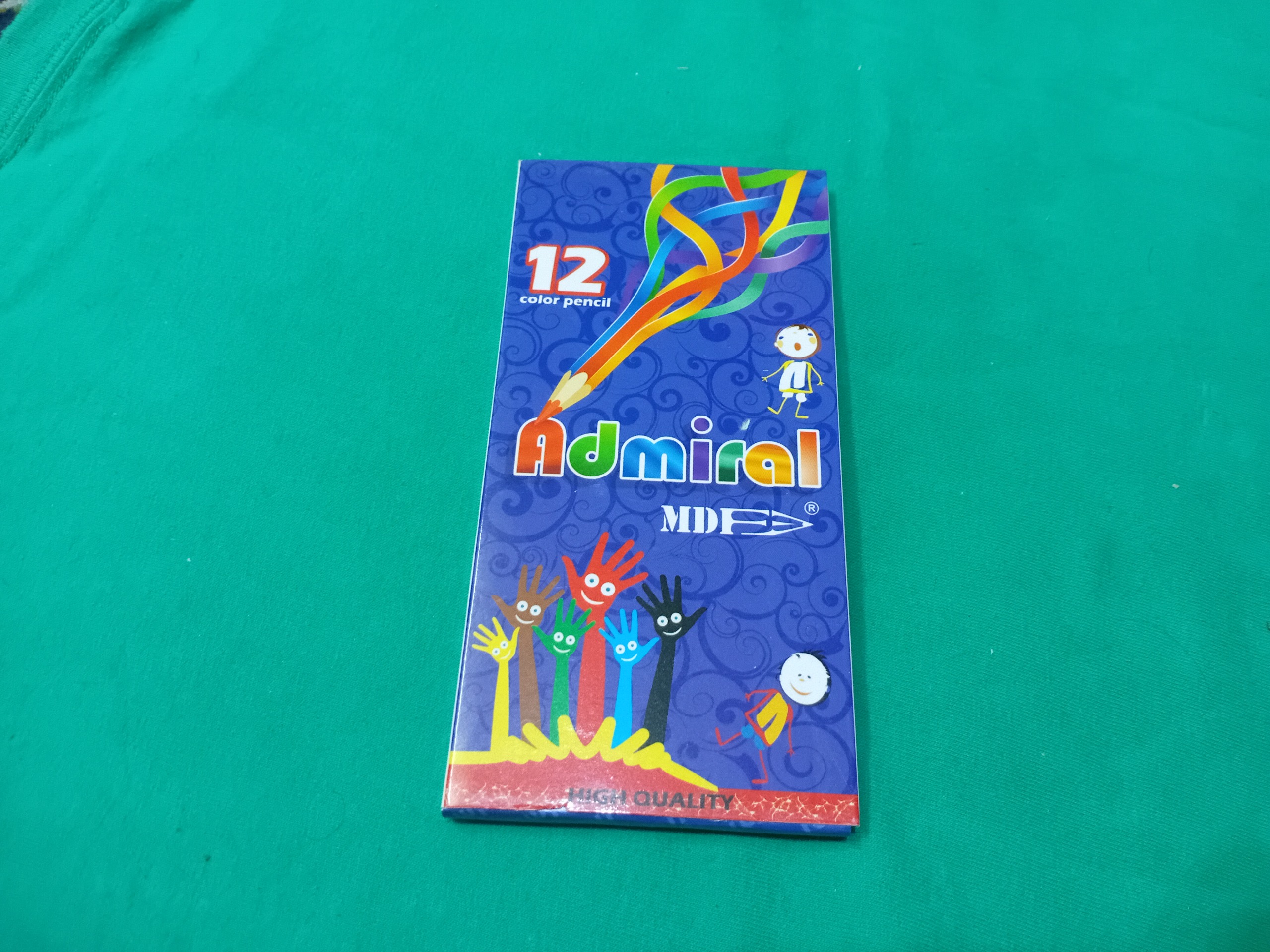 مداد رنگی جعبه مقوایی 12 رنگ با کیفیت